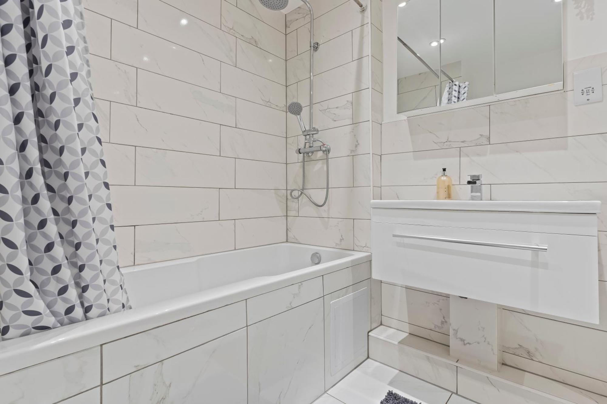 Sparkle 1bed Flat Step Away Hyde Park And Oxford Street *