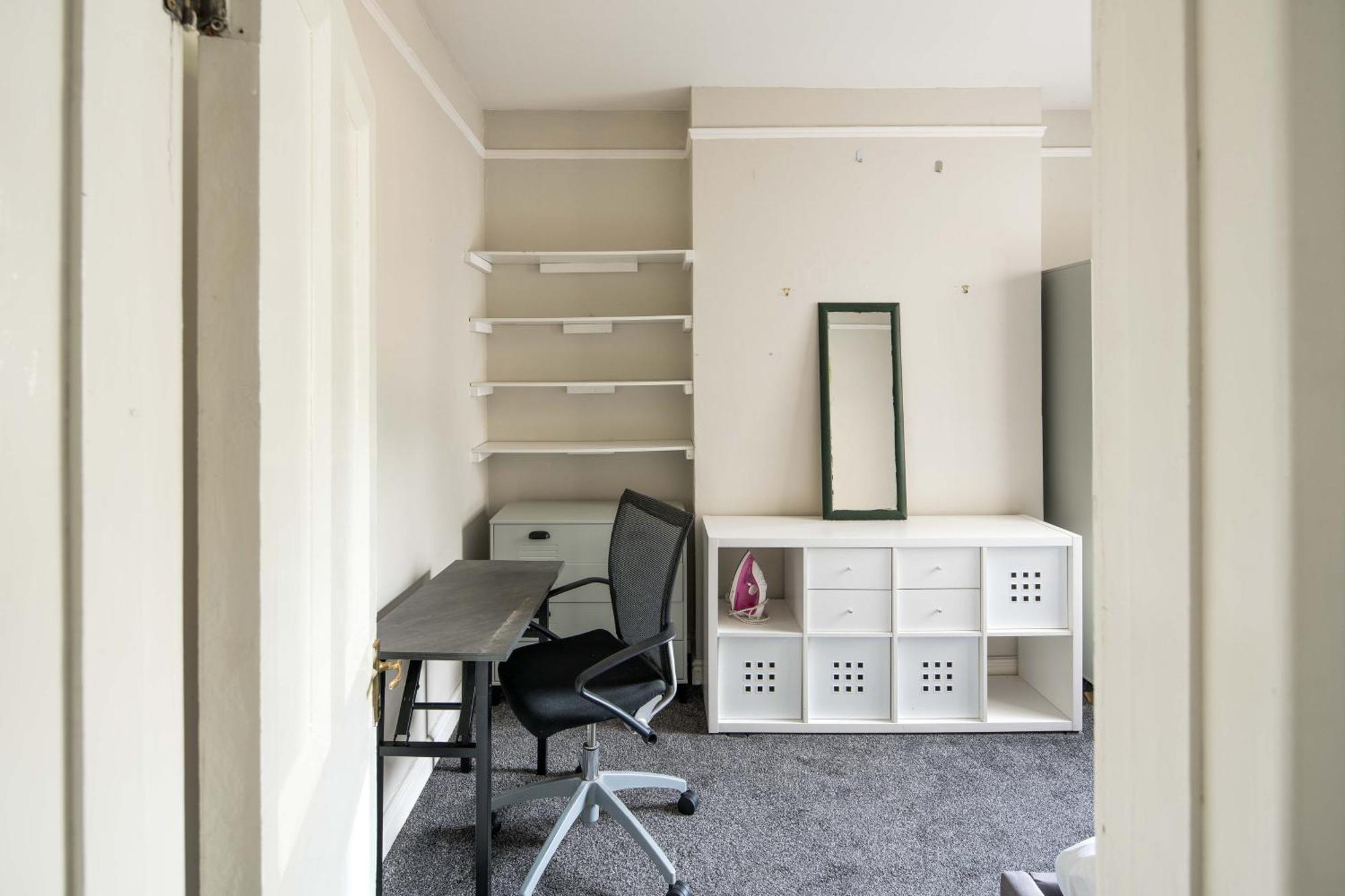 Apartment Charming Brixton Flat With Patio & Modern Comforts