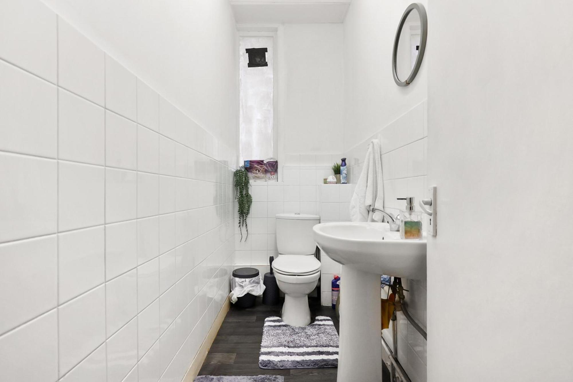 Hospedagem domiciliar Center Cozy Double Bedroom In A Great Location