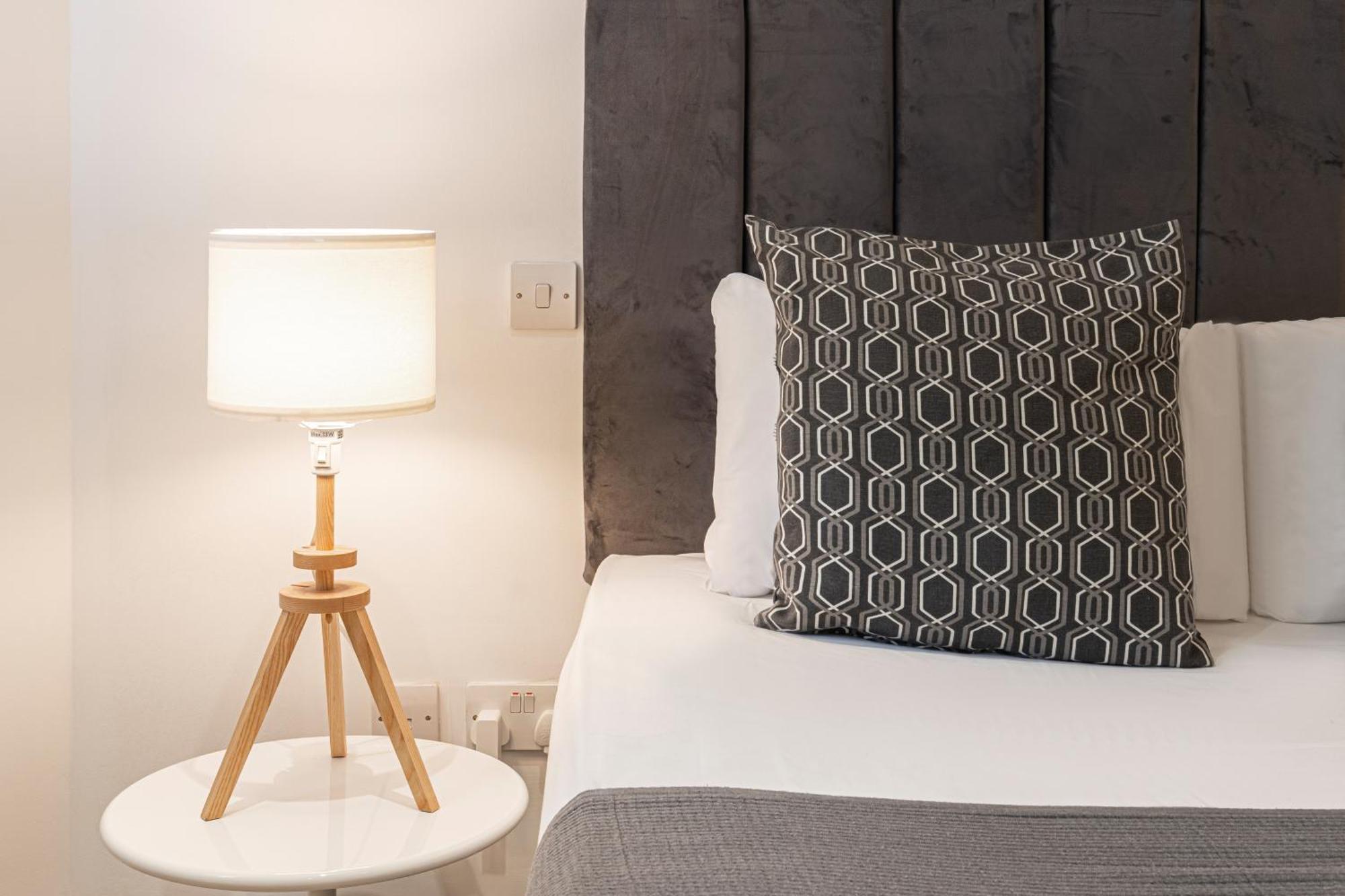 Apartment Mayfair Residencies *