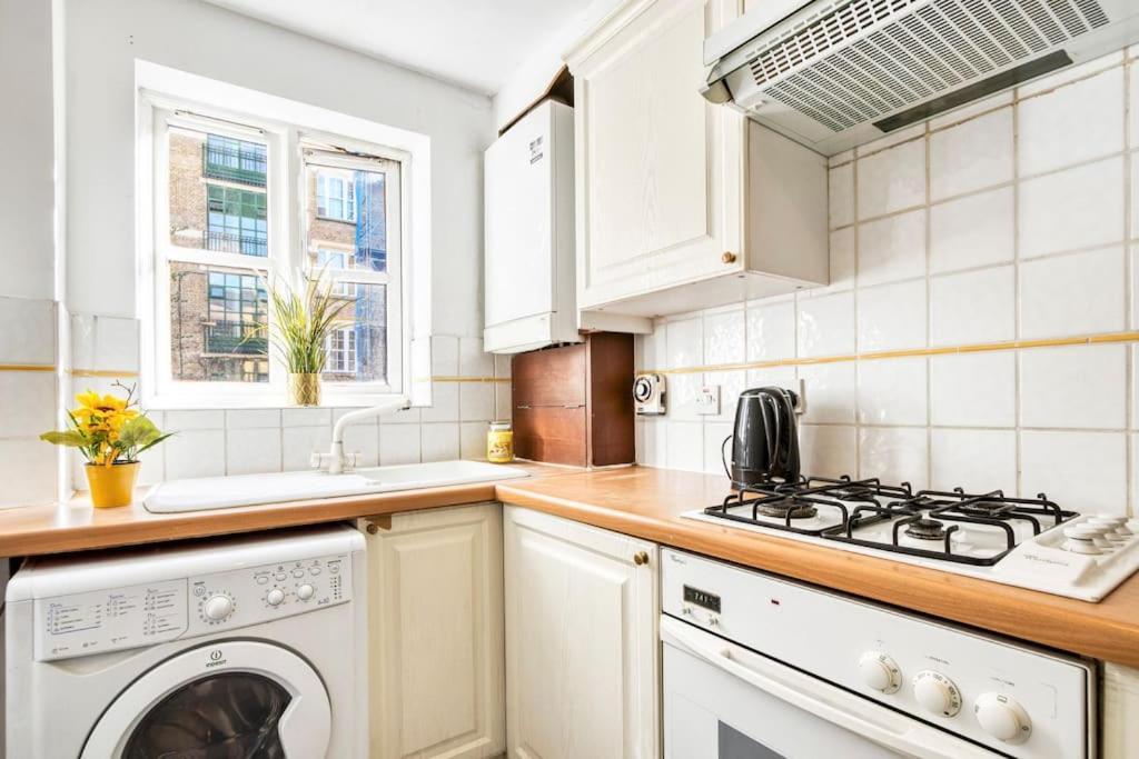 Apartment Very Tower Bridge - 2 Bdr - 2 Bath London