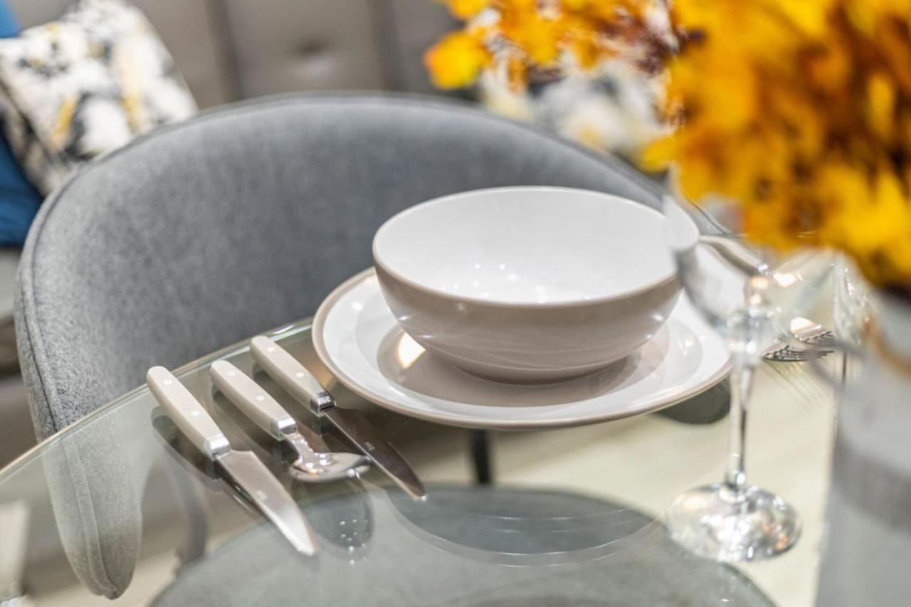 Stylish Modern Gem Golders Green Apartment *
