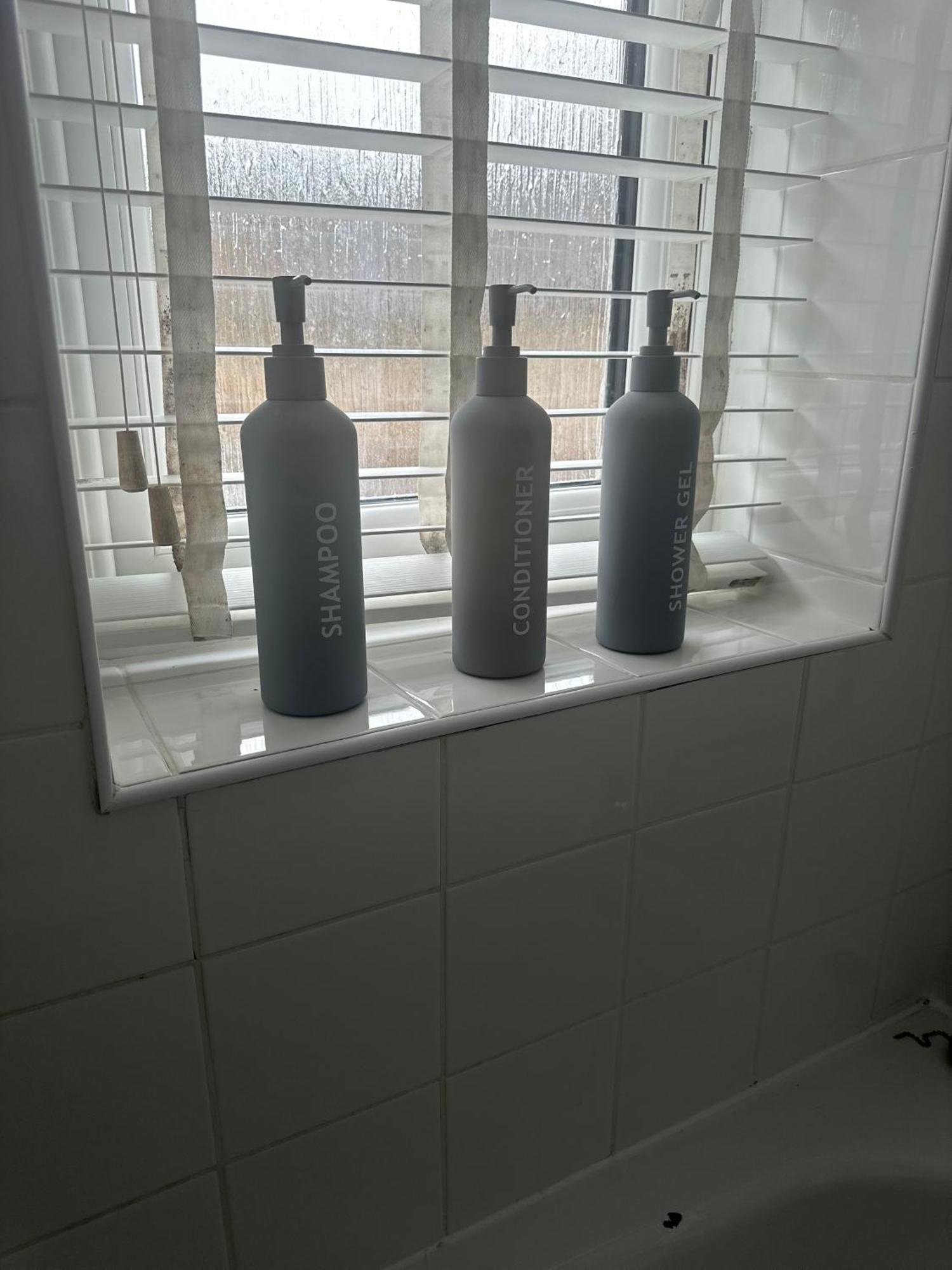 Windmill - Free Parking Holiday home London
