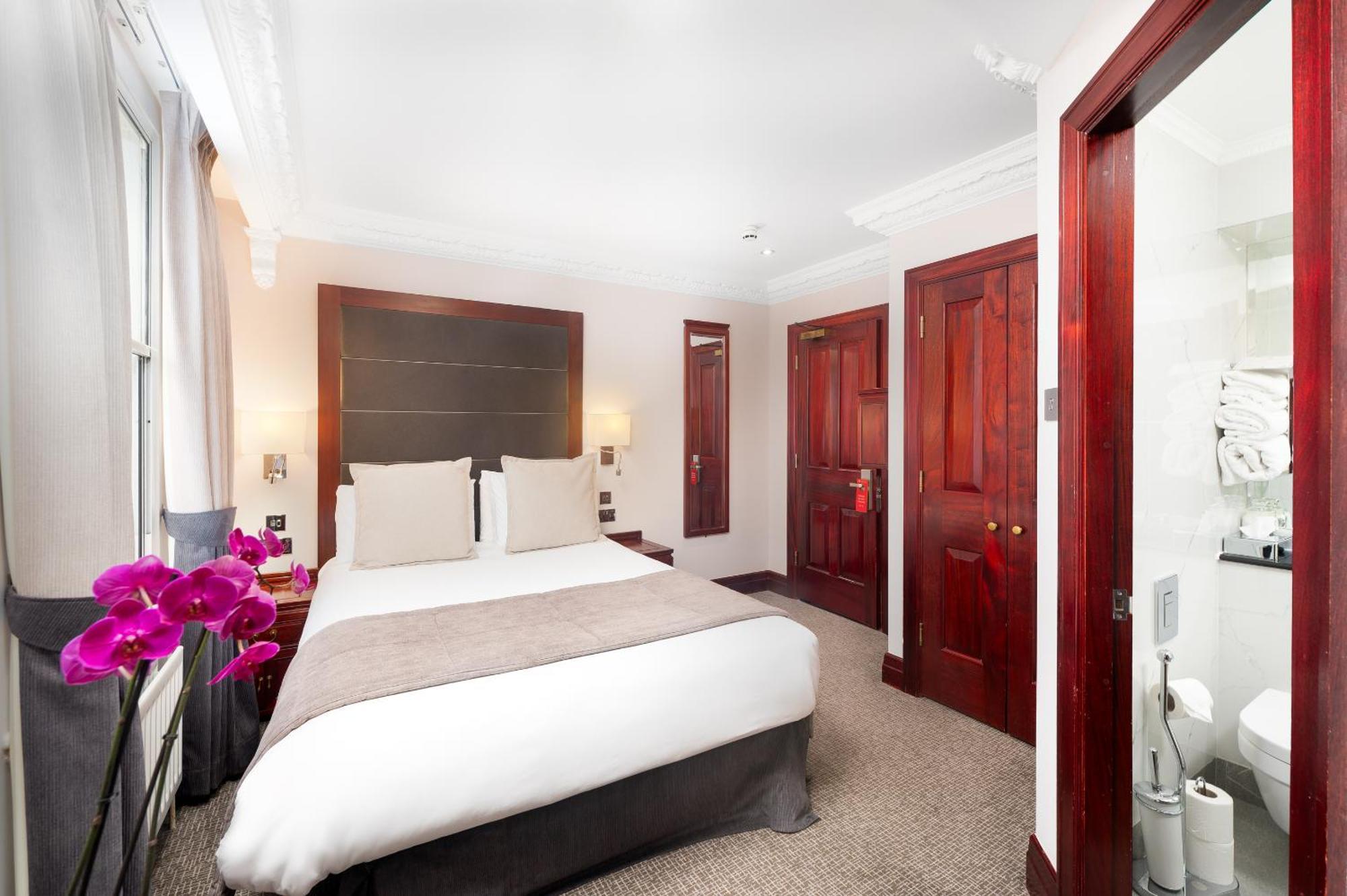 Hotel Fitzrovia 4*