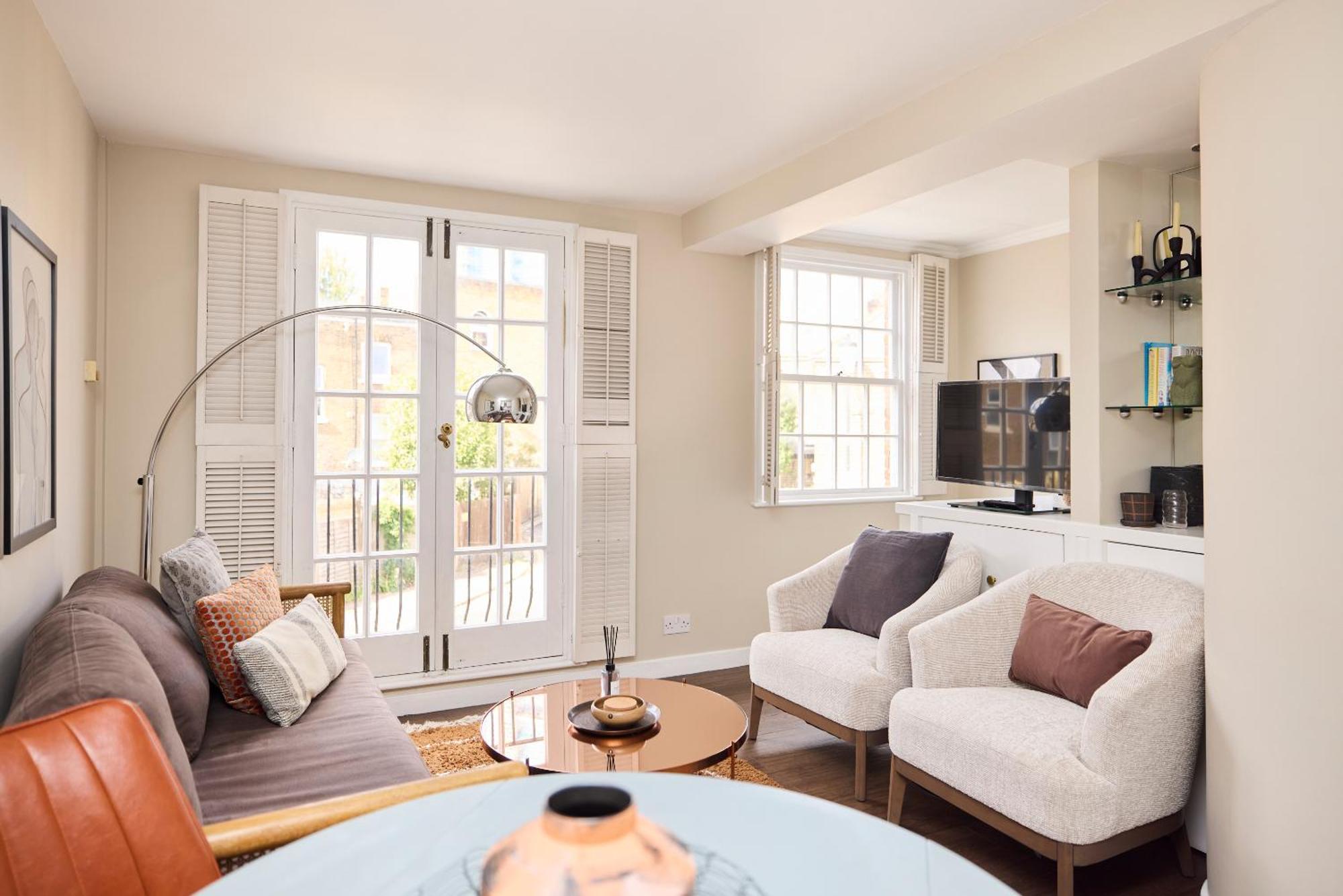 The Holland Park Crib - Classy 2bdr House Apartamento Londres
