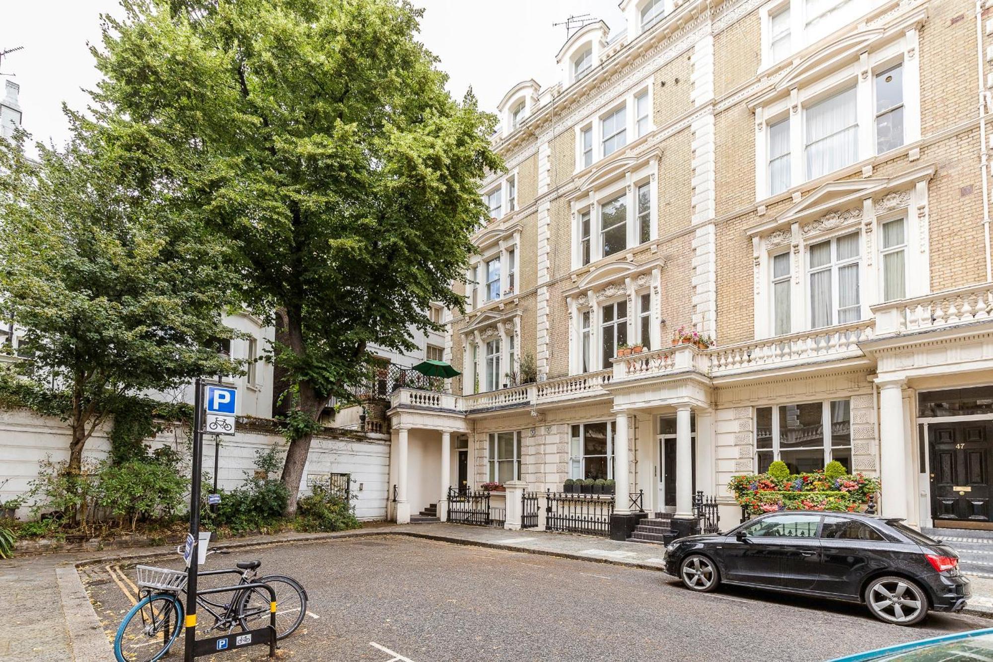 Apartment Classic Victorian Flat With Terrace