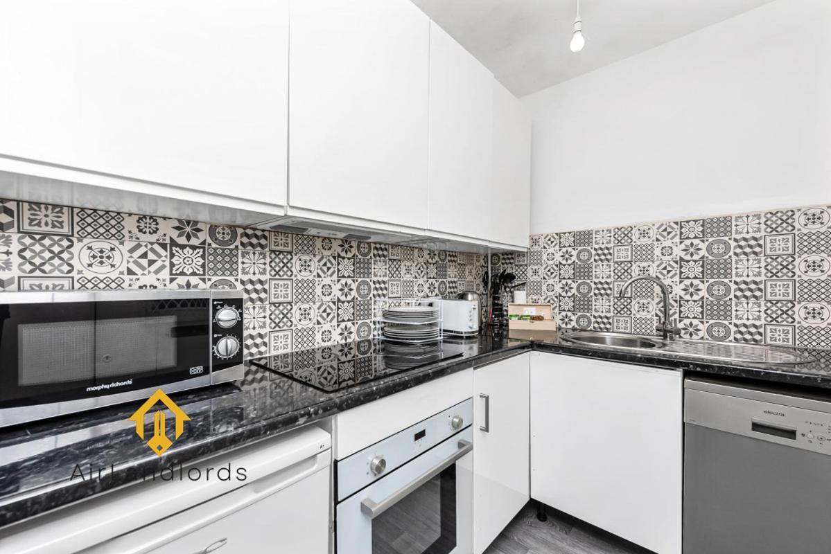 Apartment Fantastic 4 Bedroom In Russell Square London