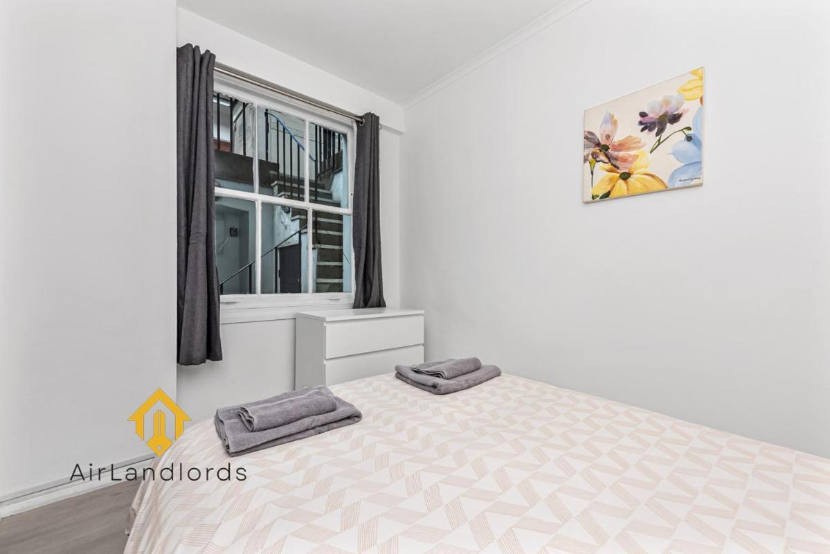 Fantastic 4 Bedroom In Russell Square *