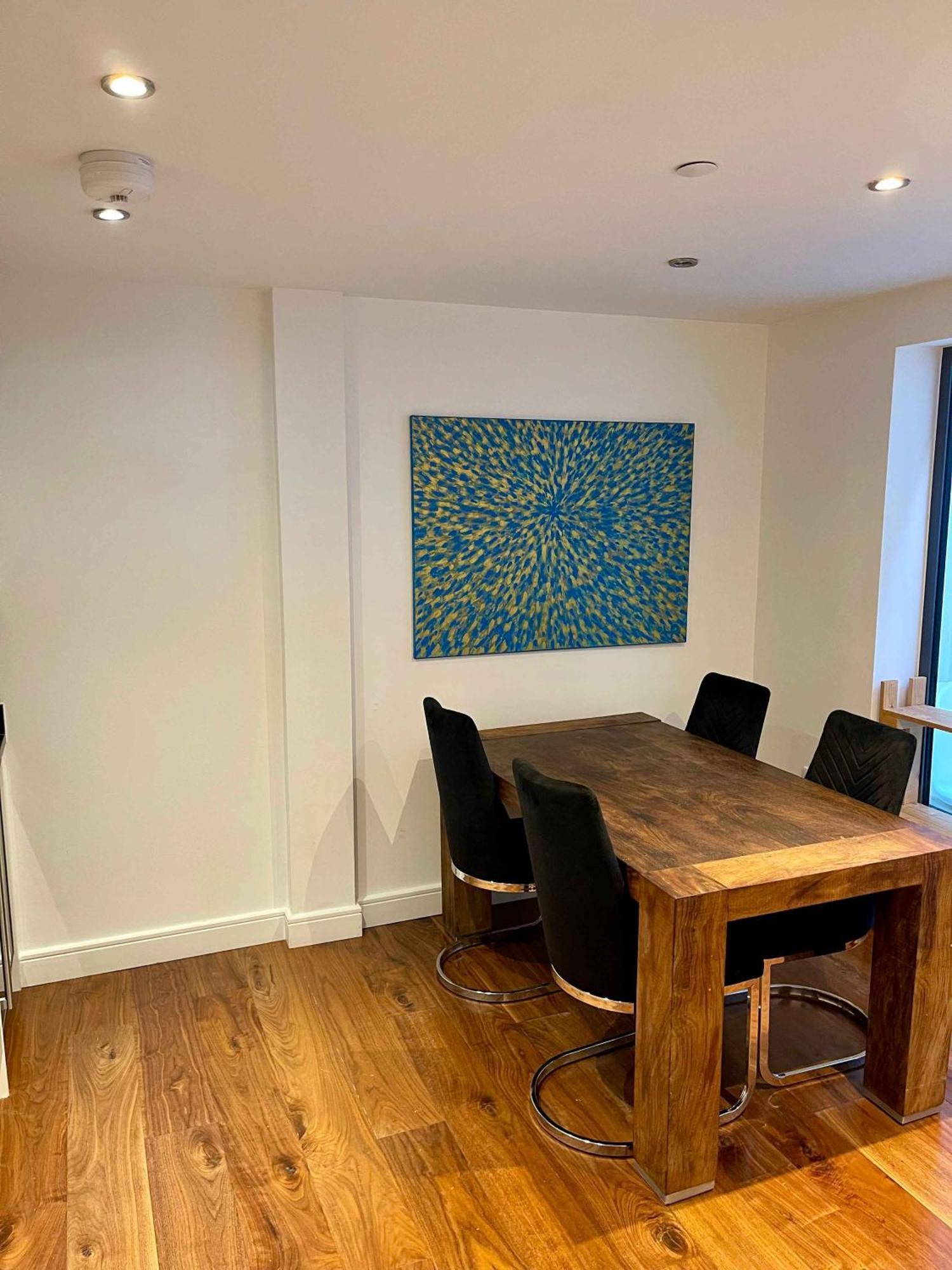 Apartment 1 Bedrooom Flat Located Angel Zone 1