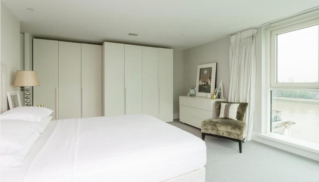 Apartment Luxury Panoramic 3 Bed With Private Terrace