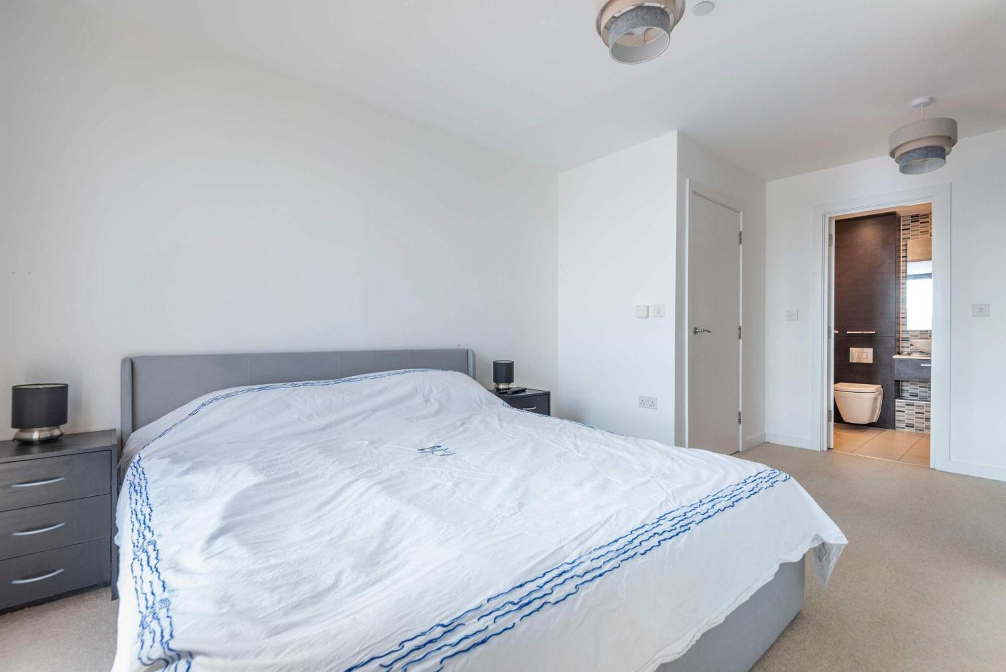 Brand-new Contemporary Flat In Bermondsey *