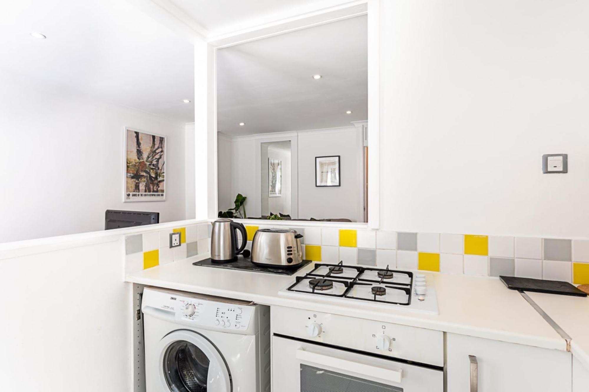 Bright & Cosy One-bed Apartment London