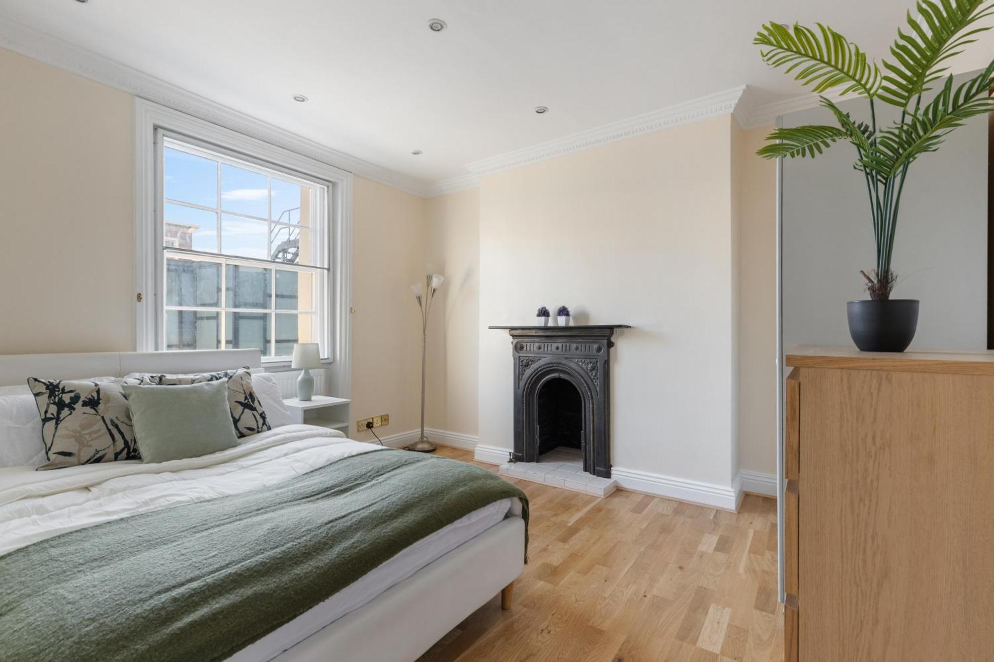 Apartment Parea Living - Spacious 4 Story House, Families, Big Groups London