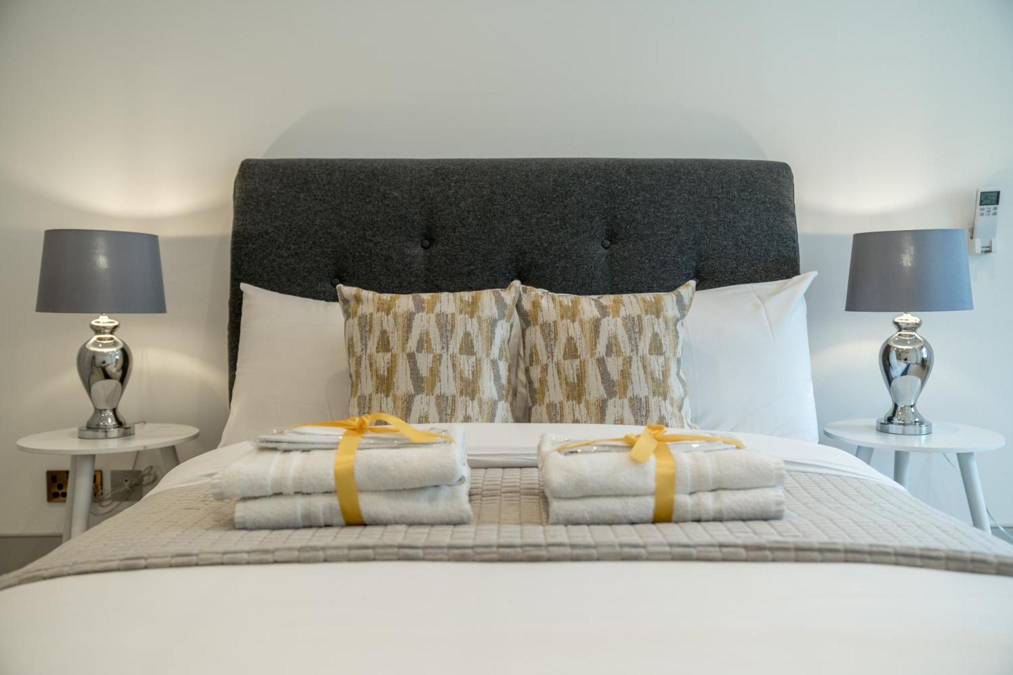 Holiday home Luxury Eaton Mews House In *