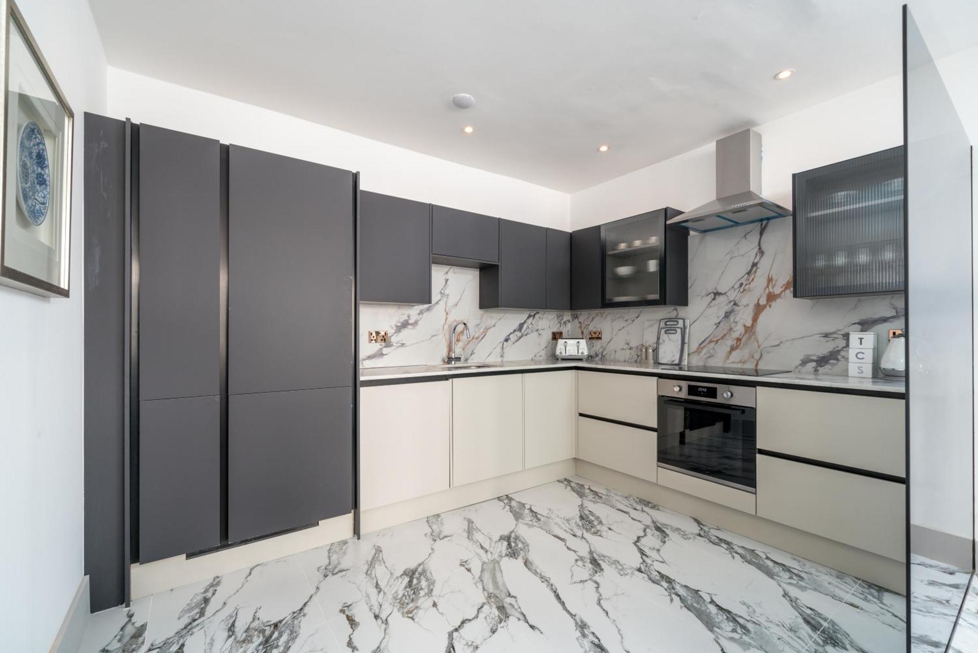 Holiday home Luxury Eaton Mews House In