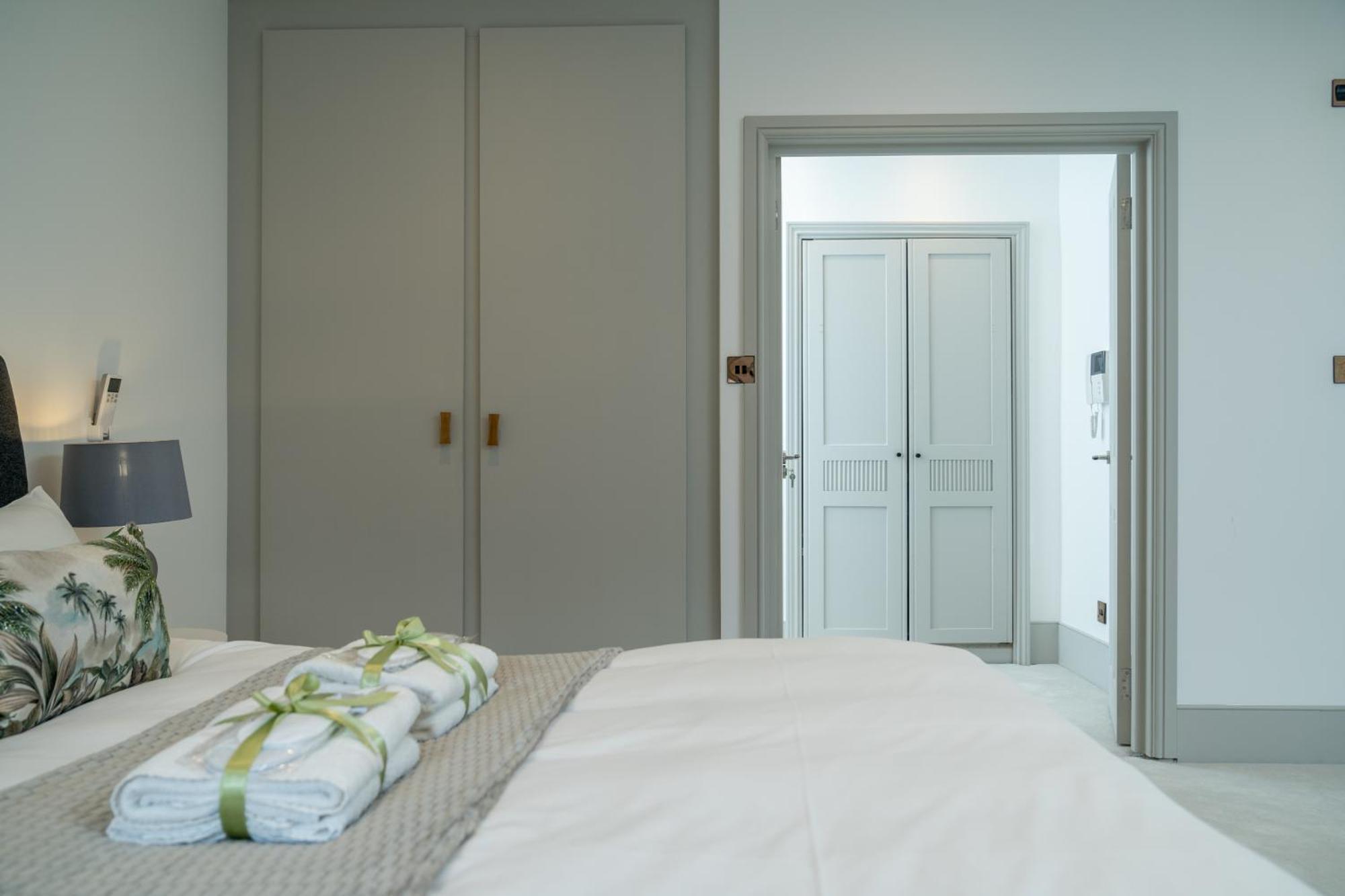 Luxury Eaton Mews House In Holiday home London