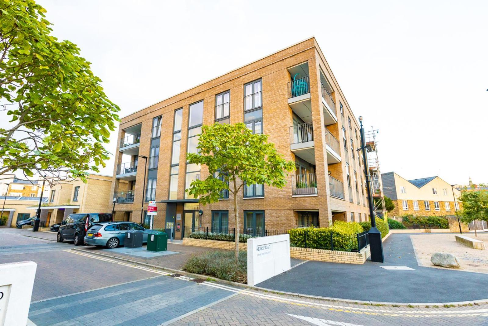 Modern 2bd Flat Near Victoria Apartment London