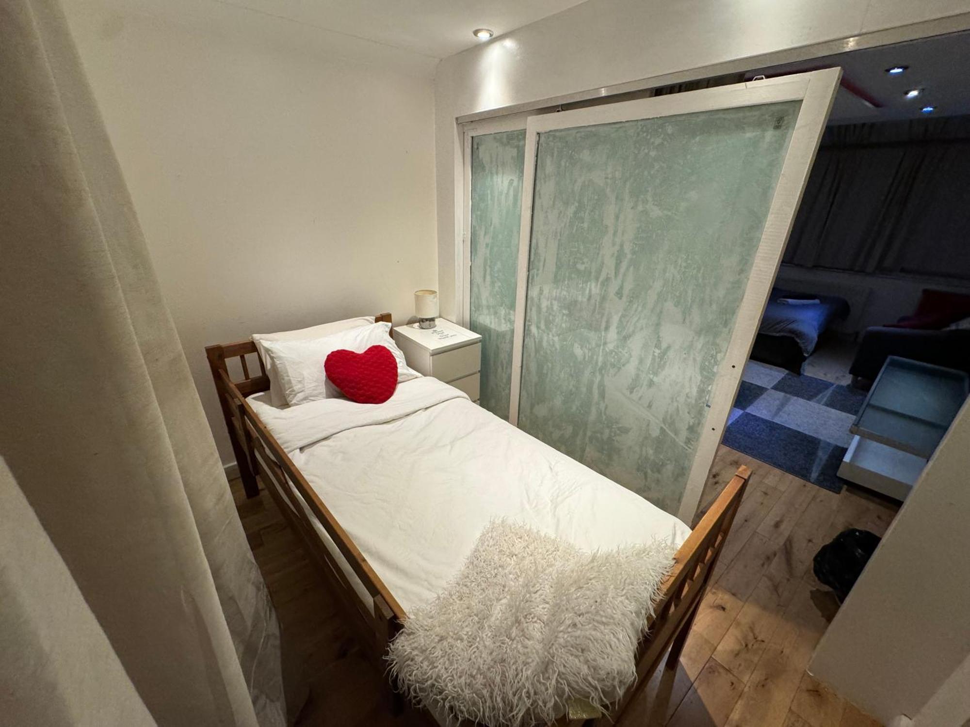 Guest house Cozy Near *
