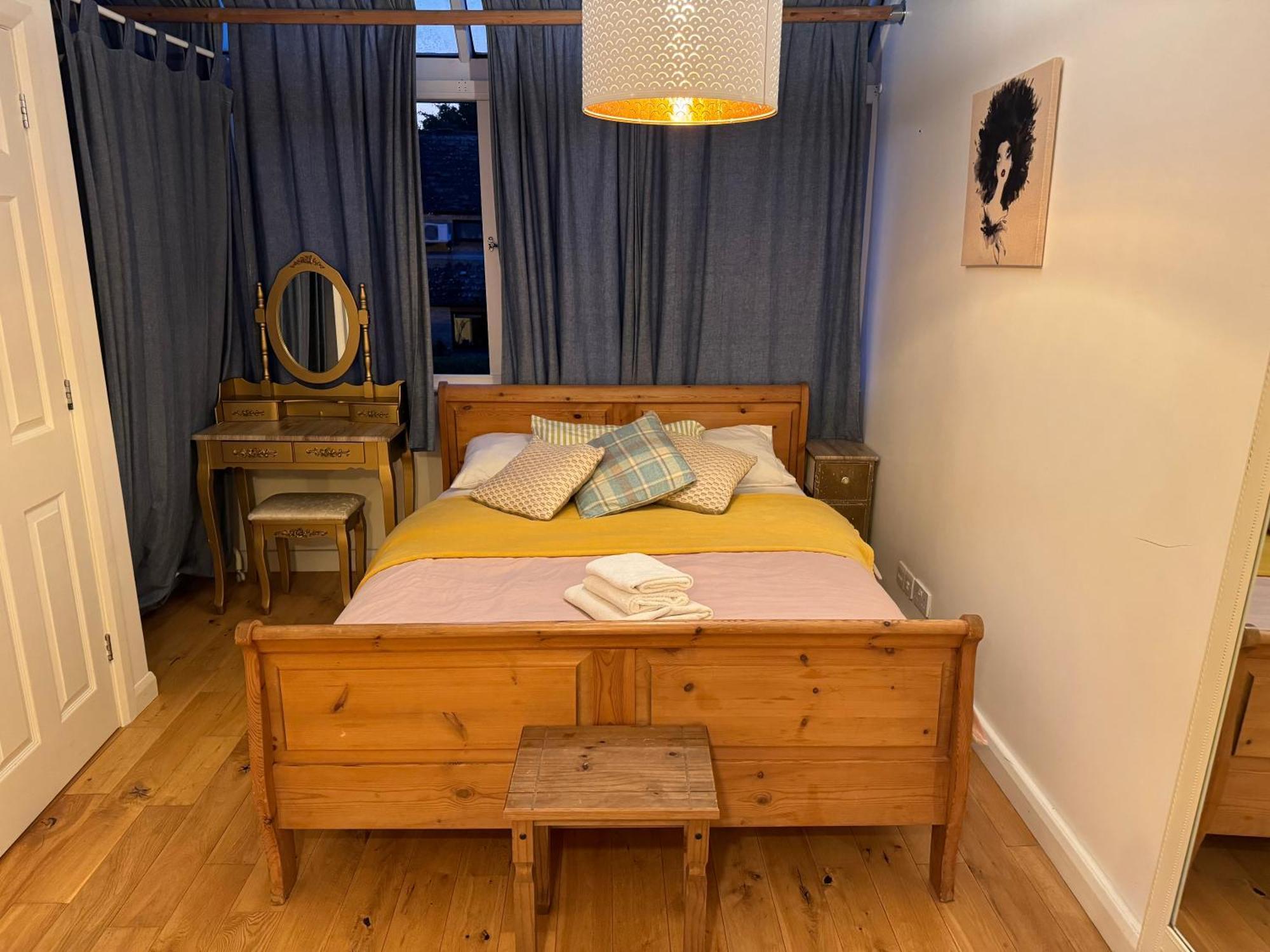 Cozy Near *