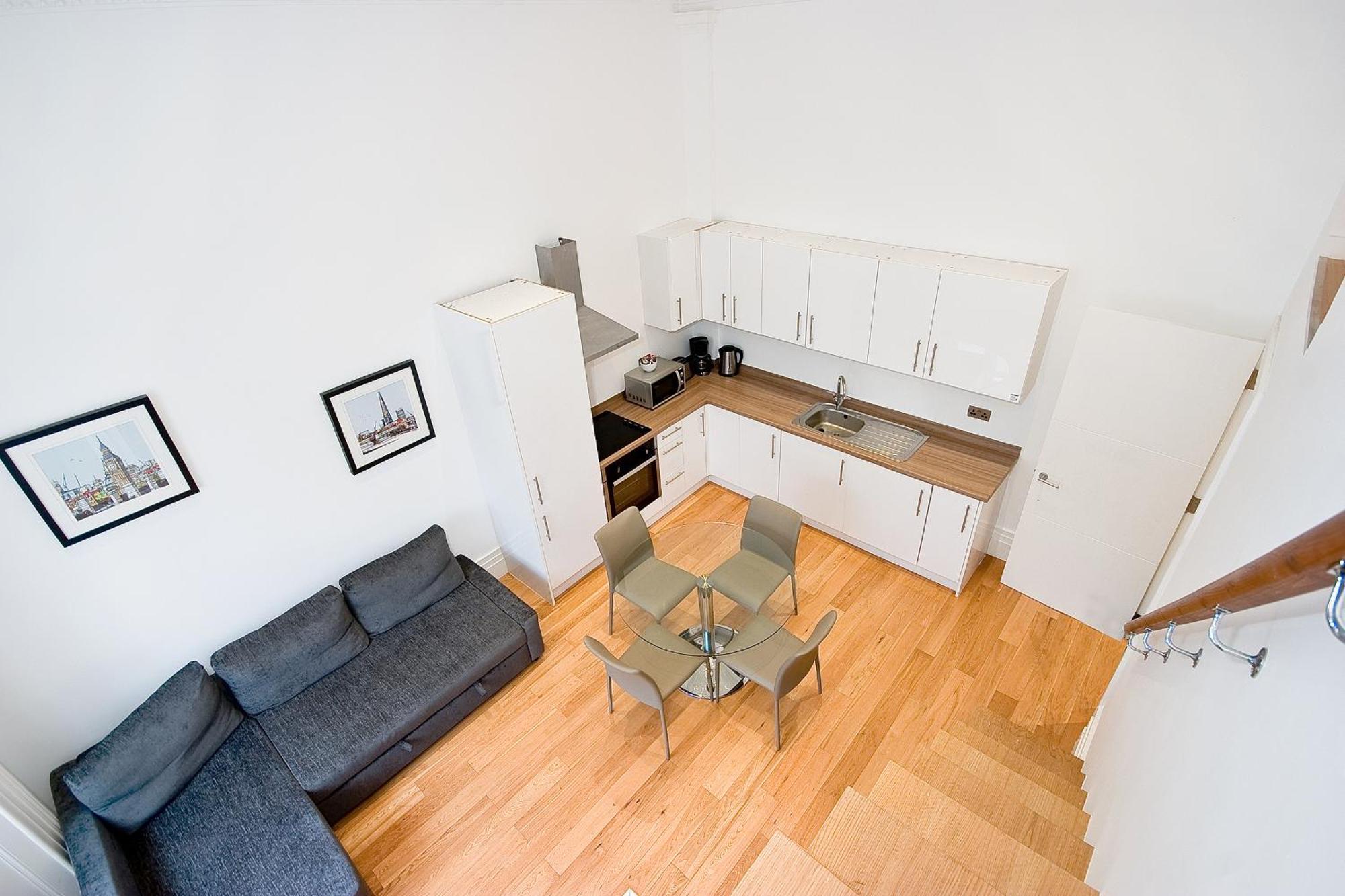 Modern One Bedroom Paddington Apartment *