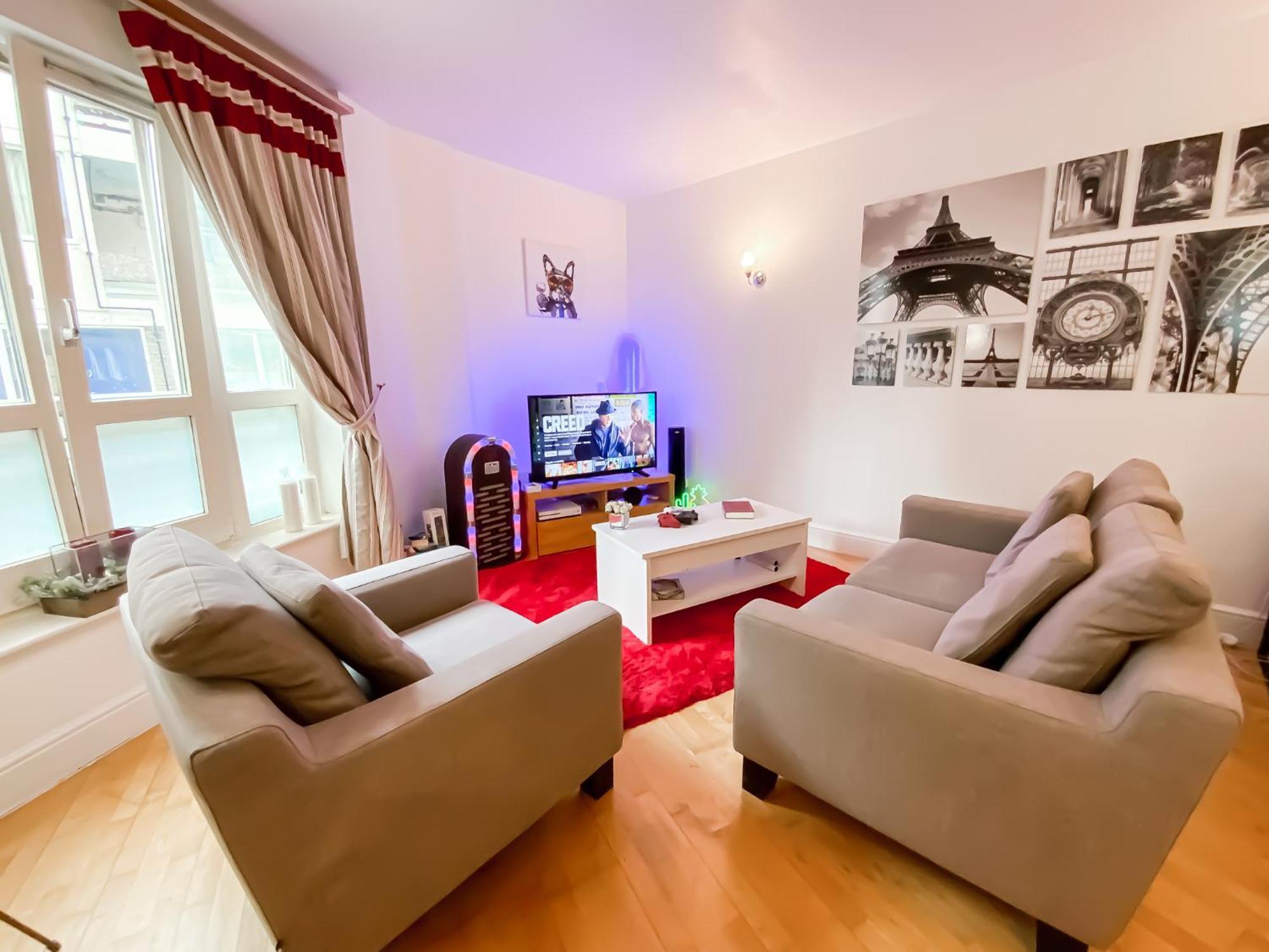 Apartamento Lovely 1 Bedroom With Hottub, Sauna, Gym *