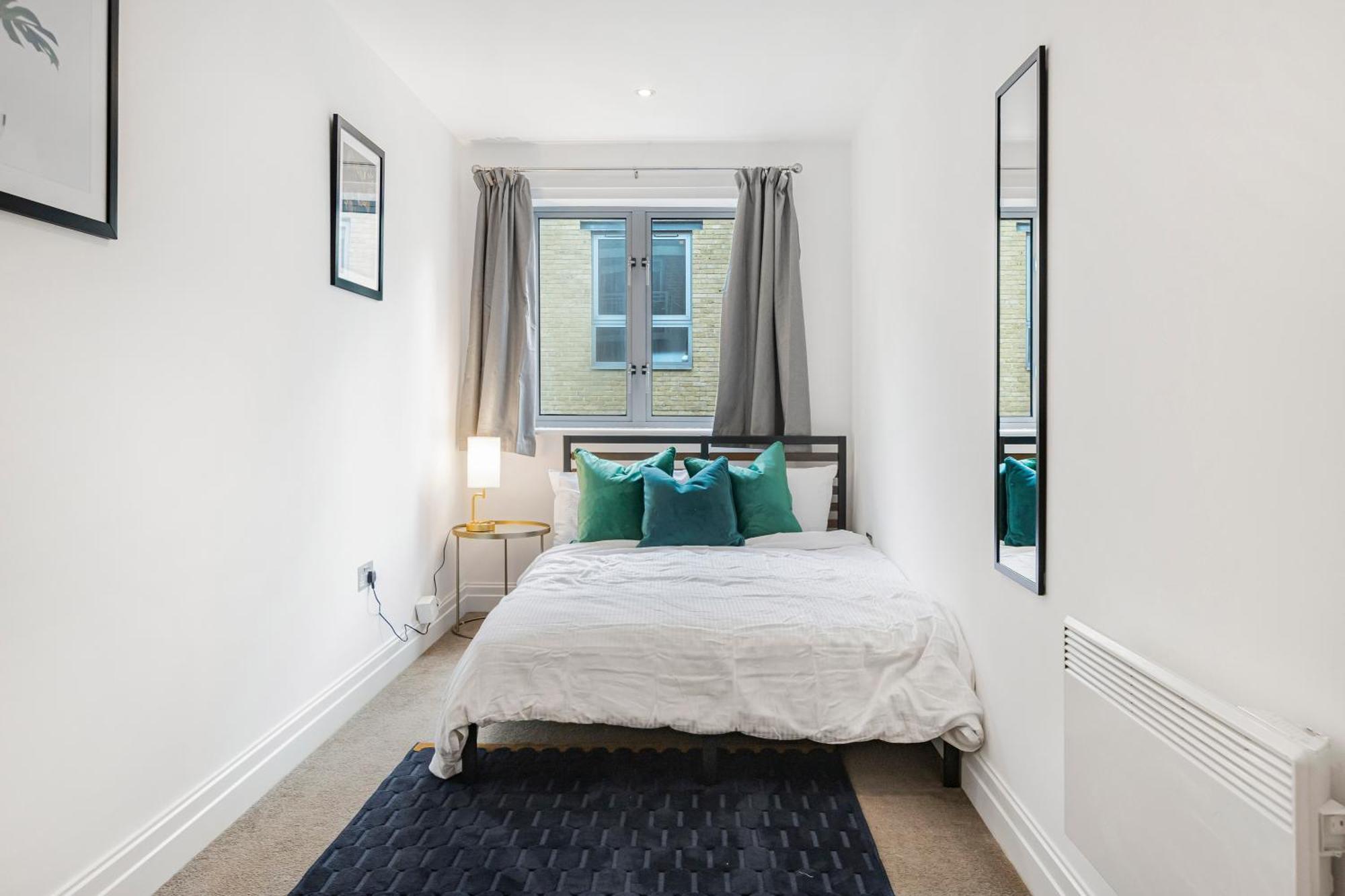 Athera - Hoxton Square 2 Bed, 2 Bath Entire Private * London