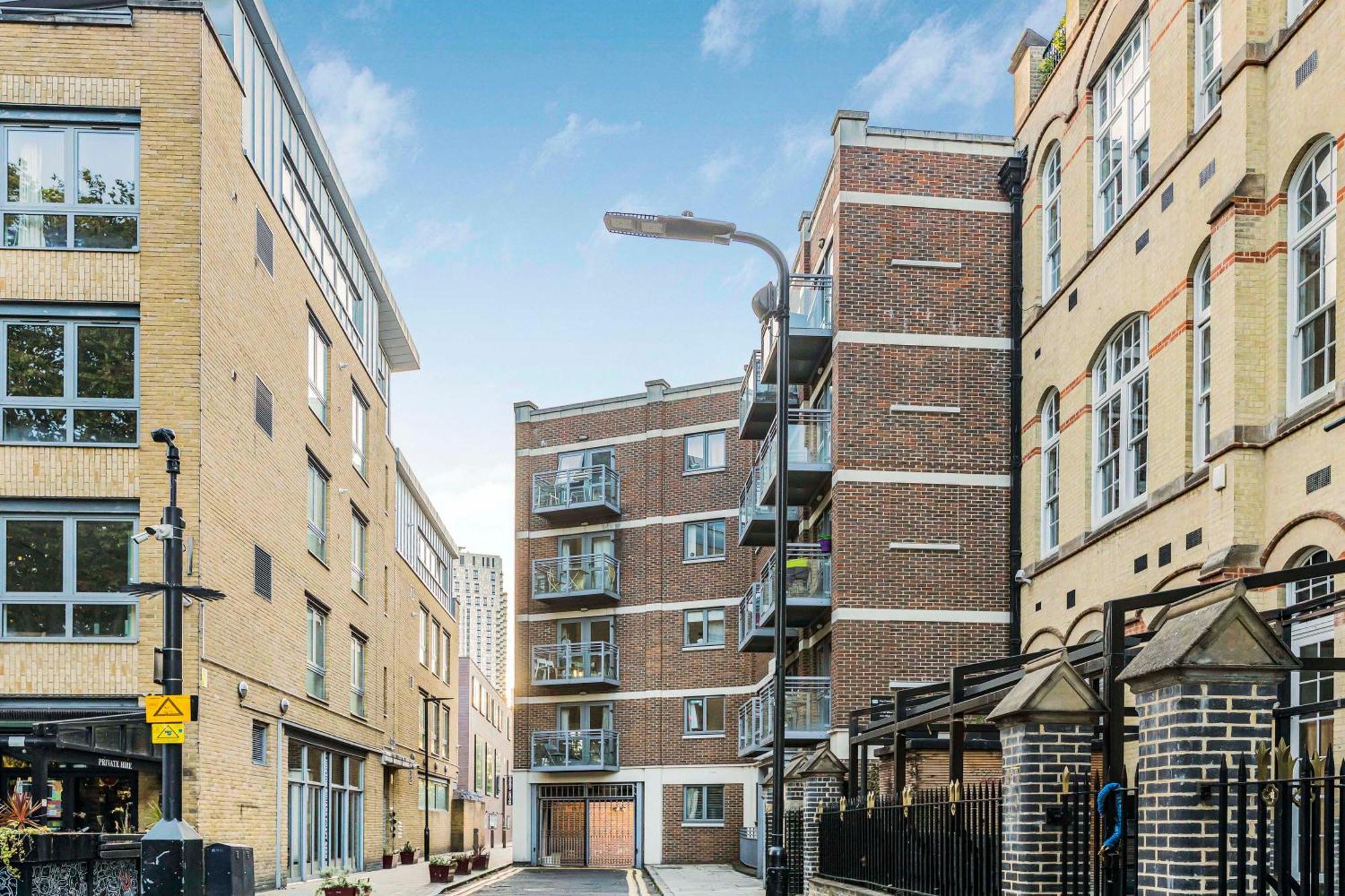 Athera - Hoxton Square 2 Bed, 2 Bath Entire Private Apartment