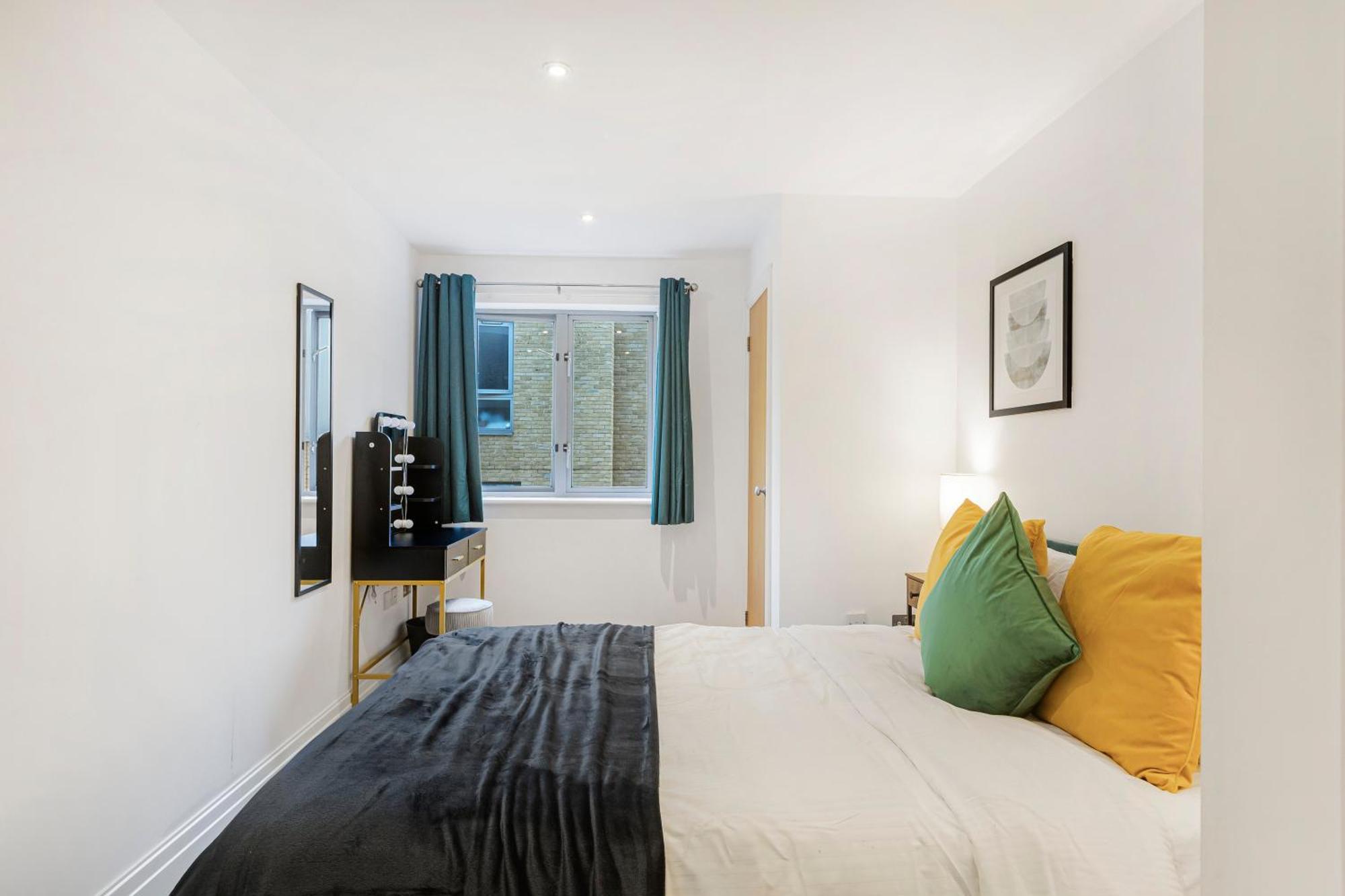 Athera - Hoxton Square 2 Bed, 2 Bath Entire Private London