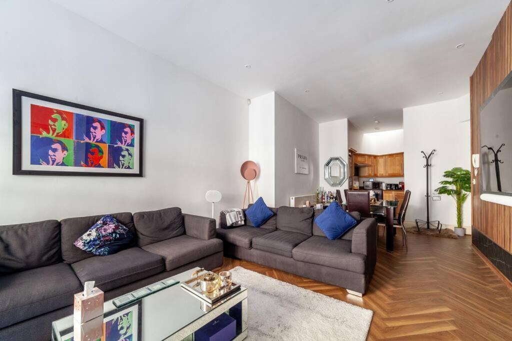 Lux 2 Bedroom House In Prime Location Near Mayfair Apartment