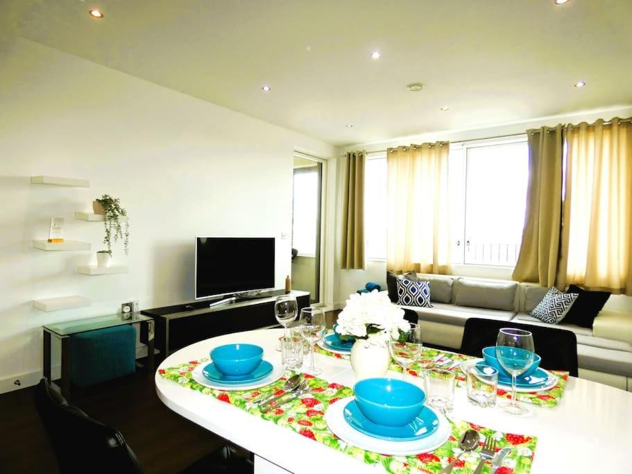 Apartment Cc Of *