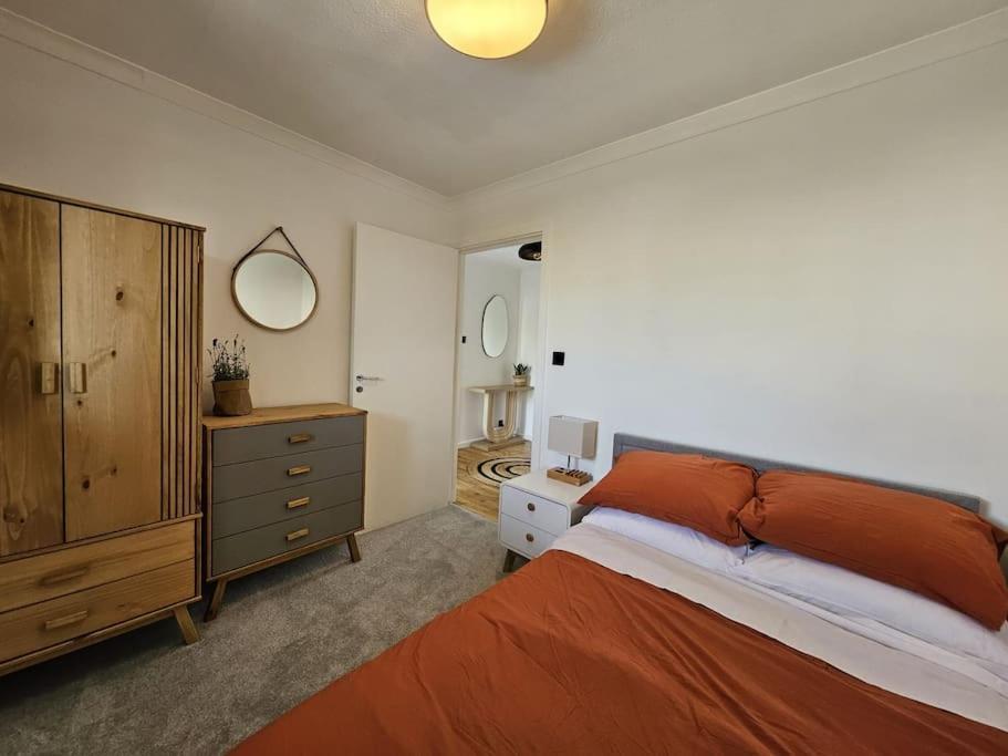 Pad On Thames Apartment *