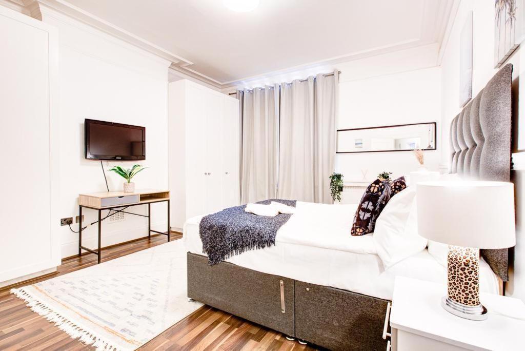 Apartment Marble Arch Beautiful Four Bedroom