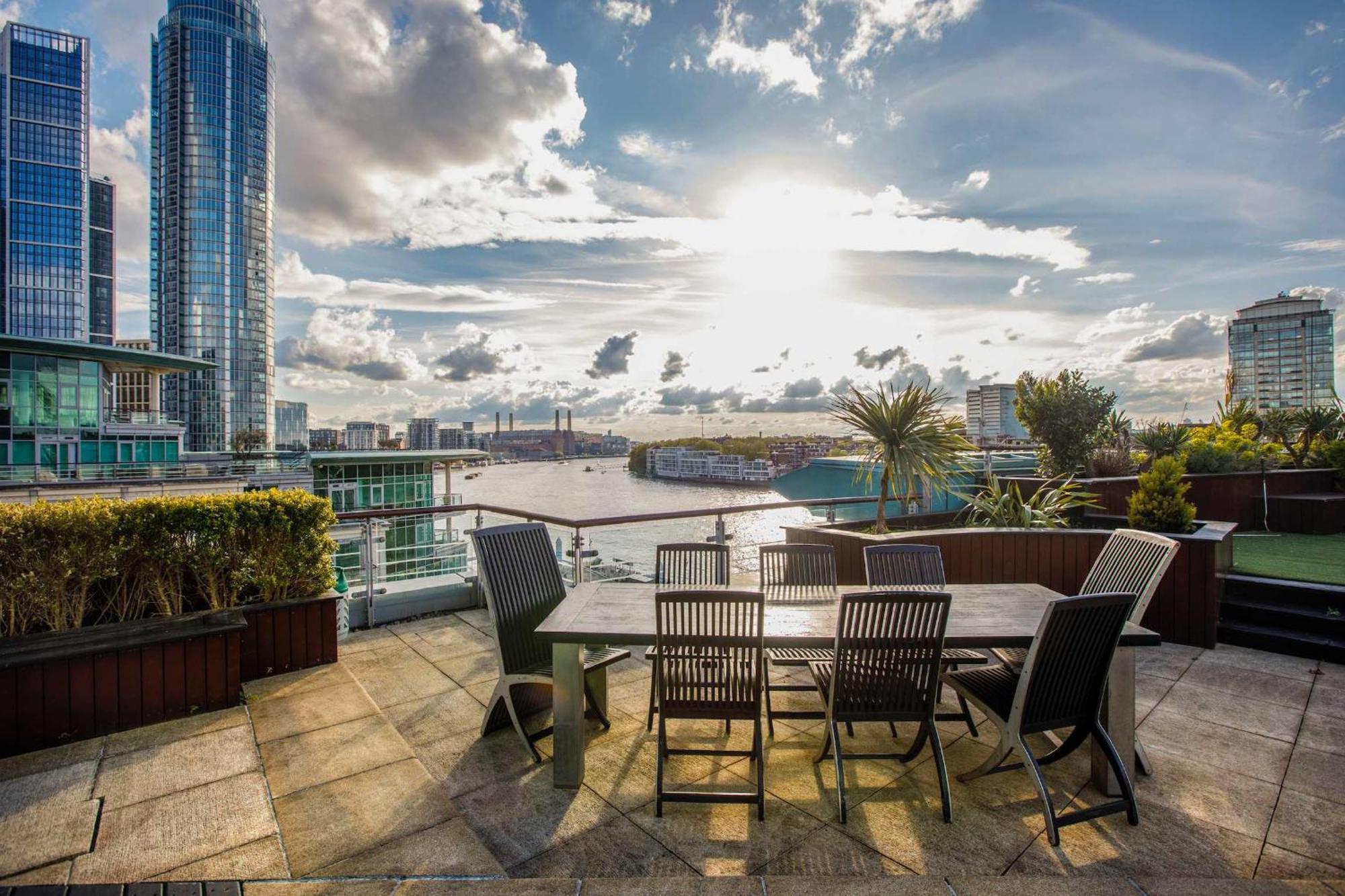 Luxury Panoramic 3 Bed With Private Terrace
