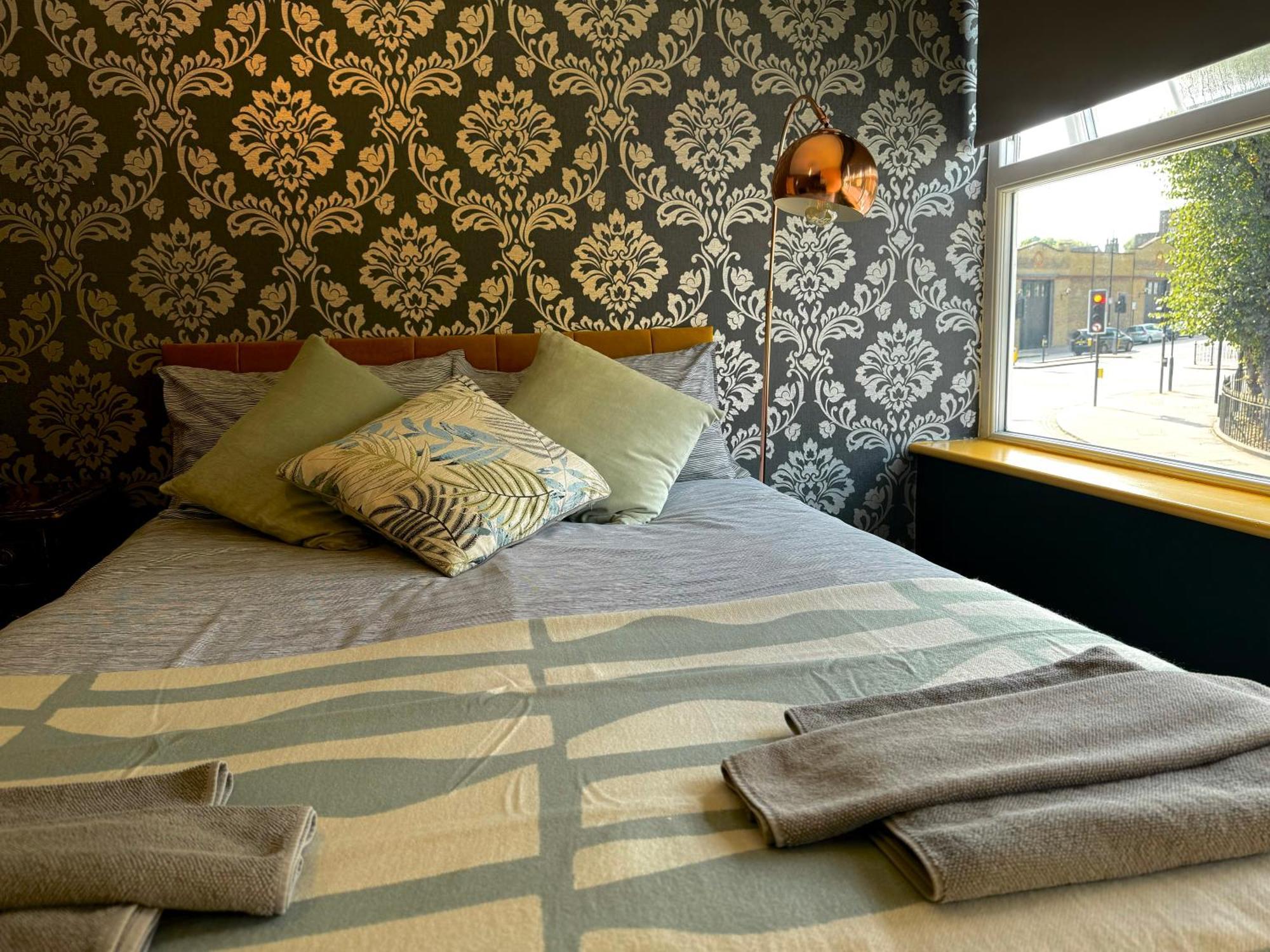 Apartment A Lovely 1 Bedroom Flat / Modern-cosy London