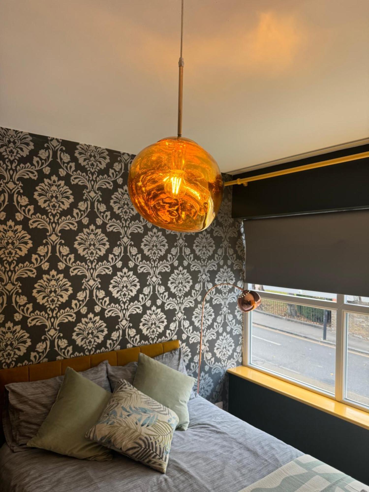 A Lovely 1 Bedroom Flat / Modern-cosy London