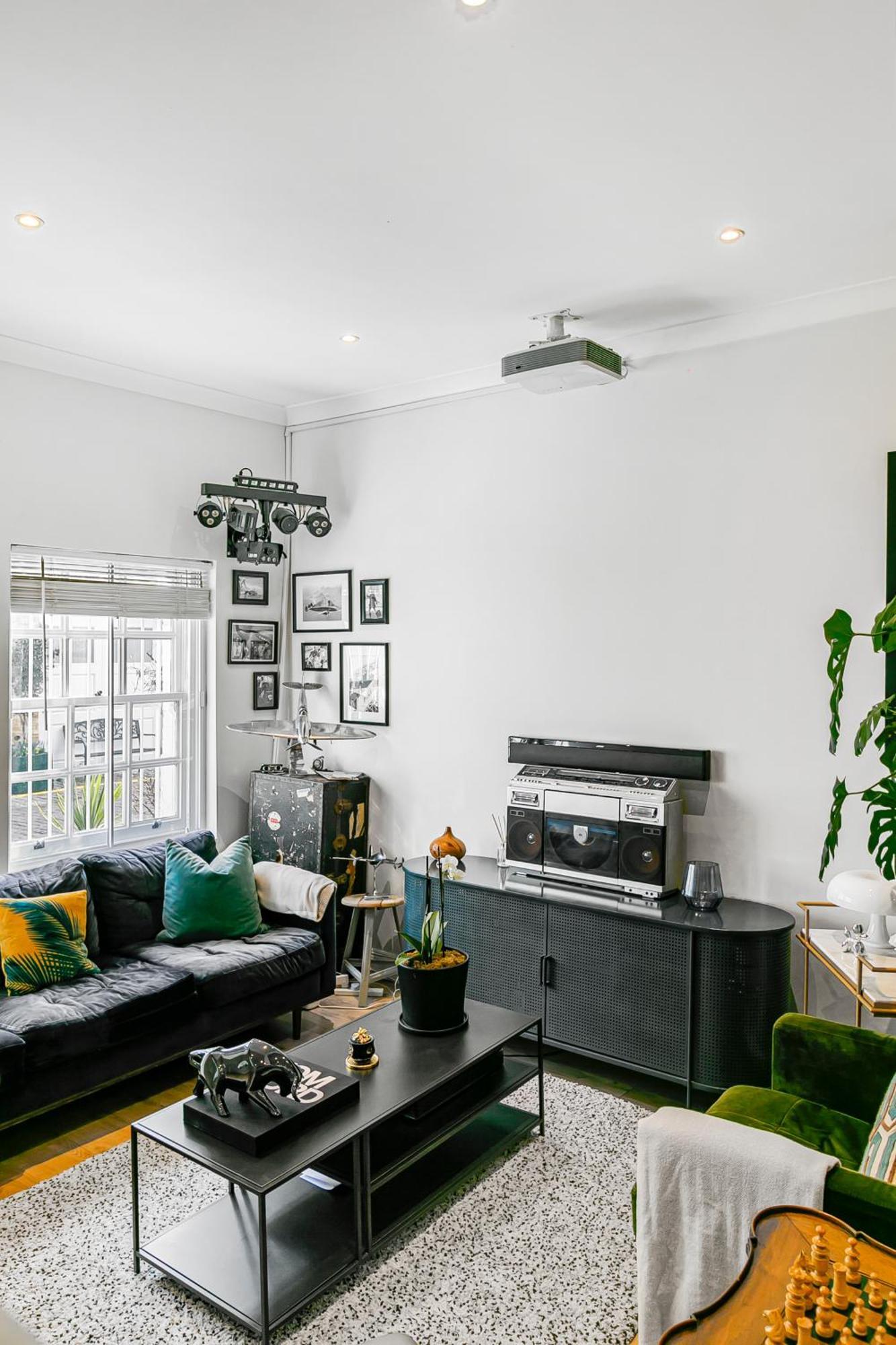 4 Bedroom House With Gym - Behind V&a Museum *
