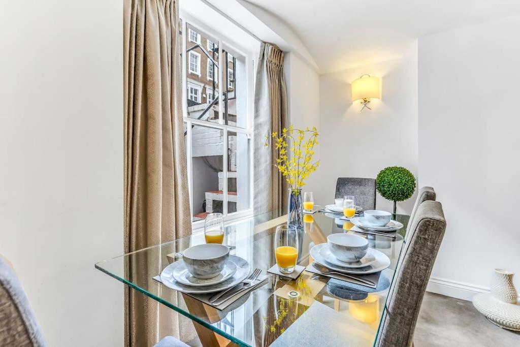 Apartment Elegant In The Heart Of Chelsea Sleeps 7