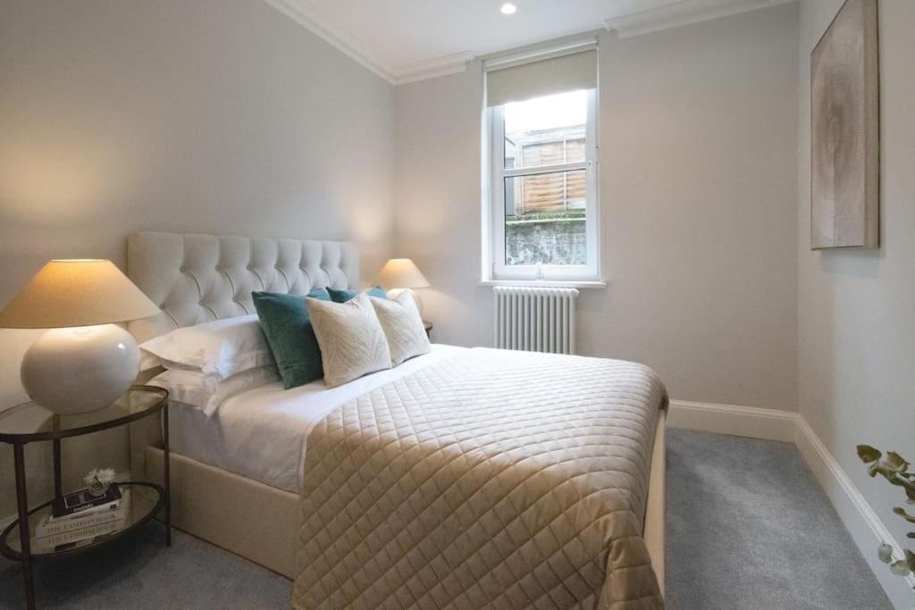 Charming 2bed In The Center Apartment London