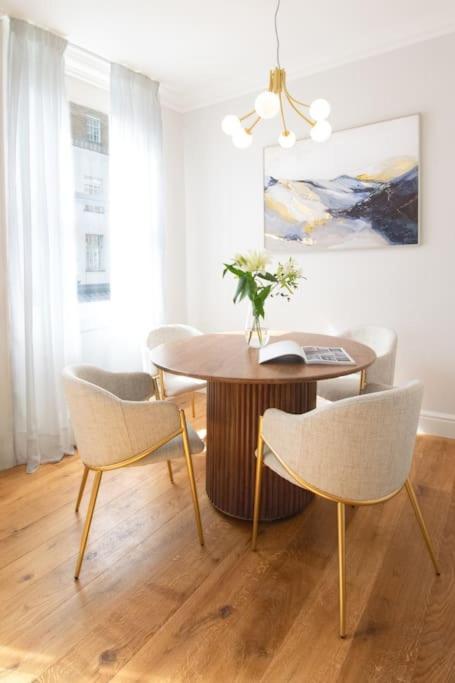 Charming 2bed In The Center * London