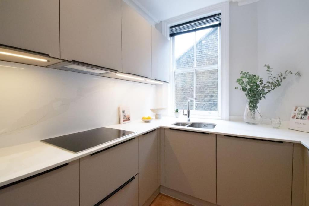 Charming 2bed In The Center *