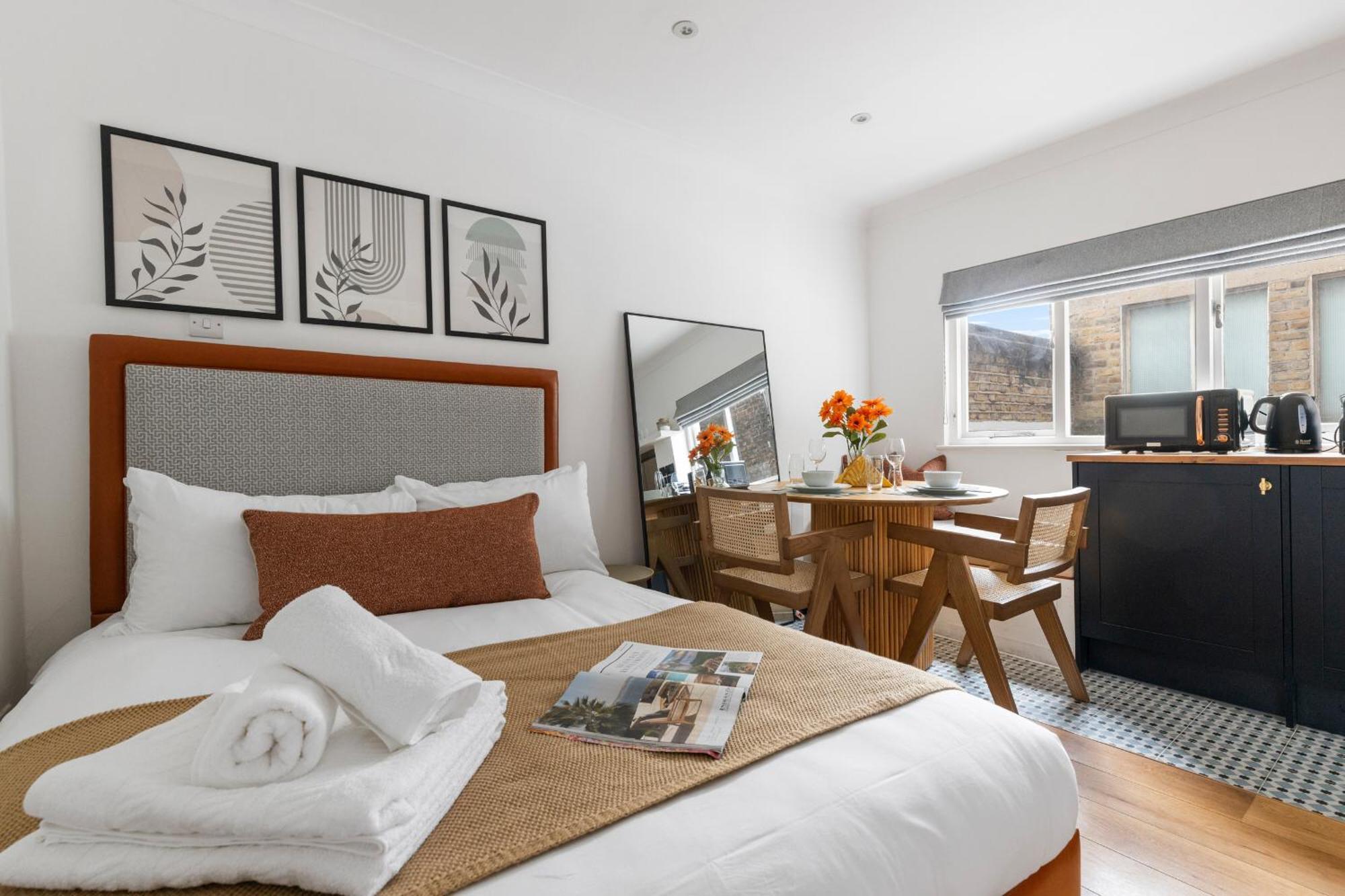 Apartment Luxurious Retreat - La Reserve Knightsbridge *