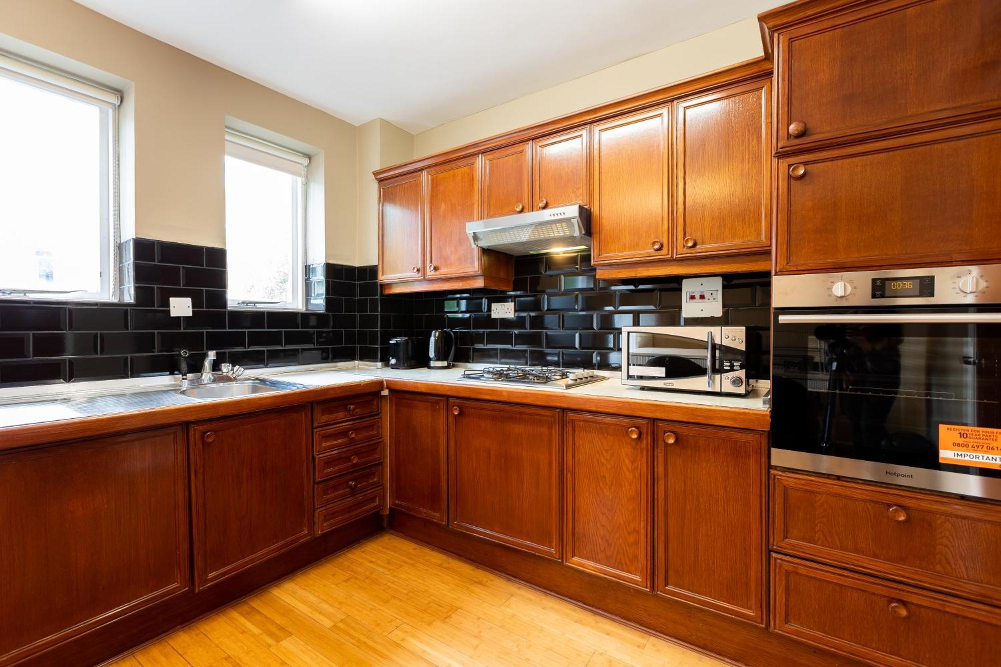 Casa de férias Centrally Located 5br Flat Wparking, Maida Vale *