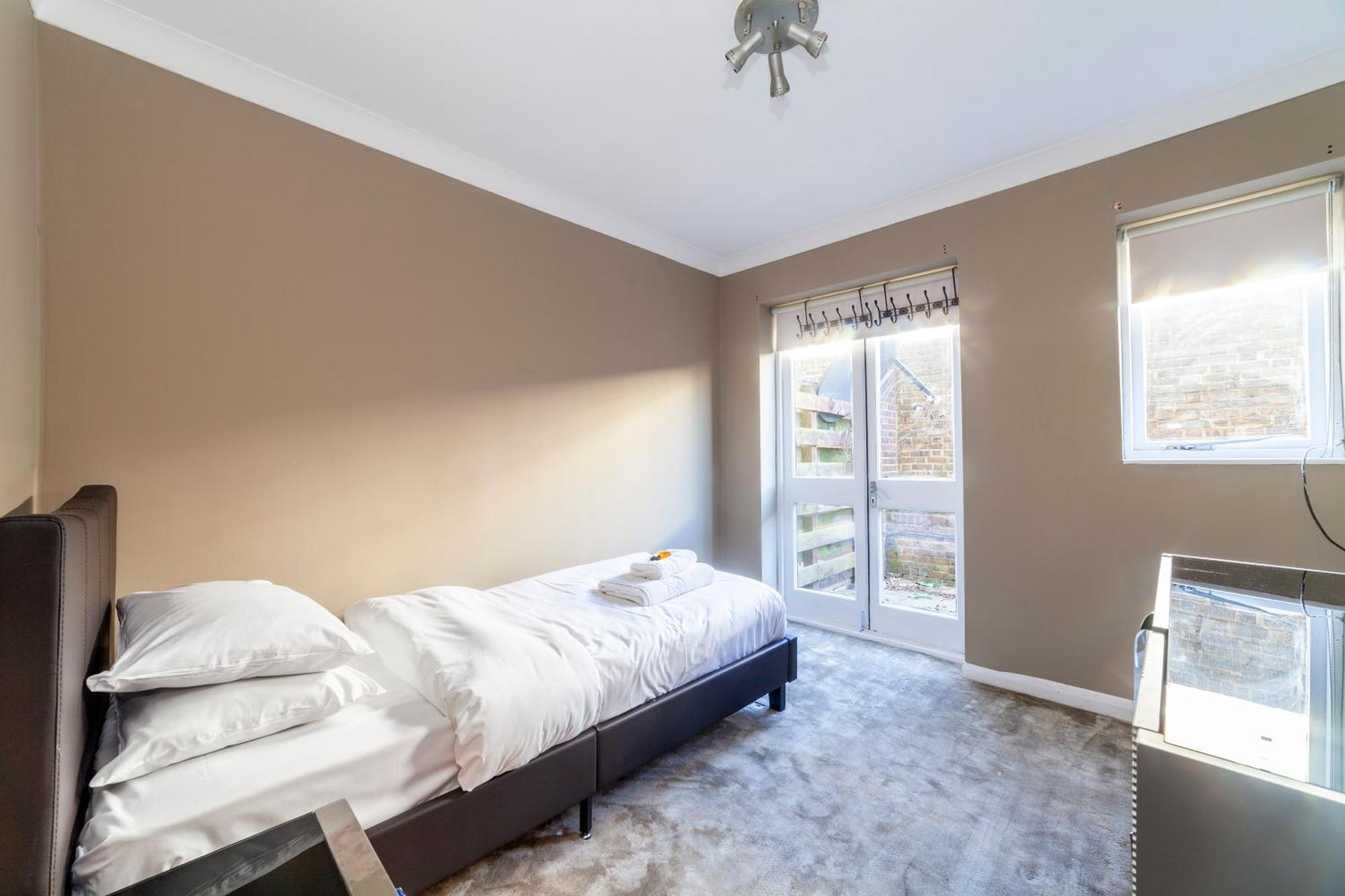 Centrally Located 5br Flat Wparking, Maida Vale Casa de férias *