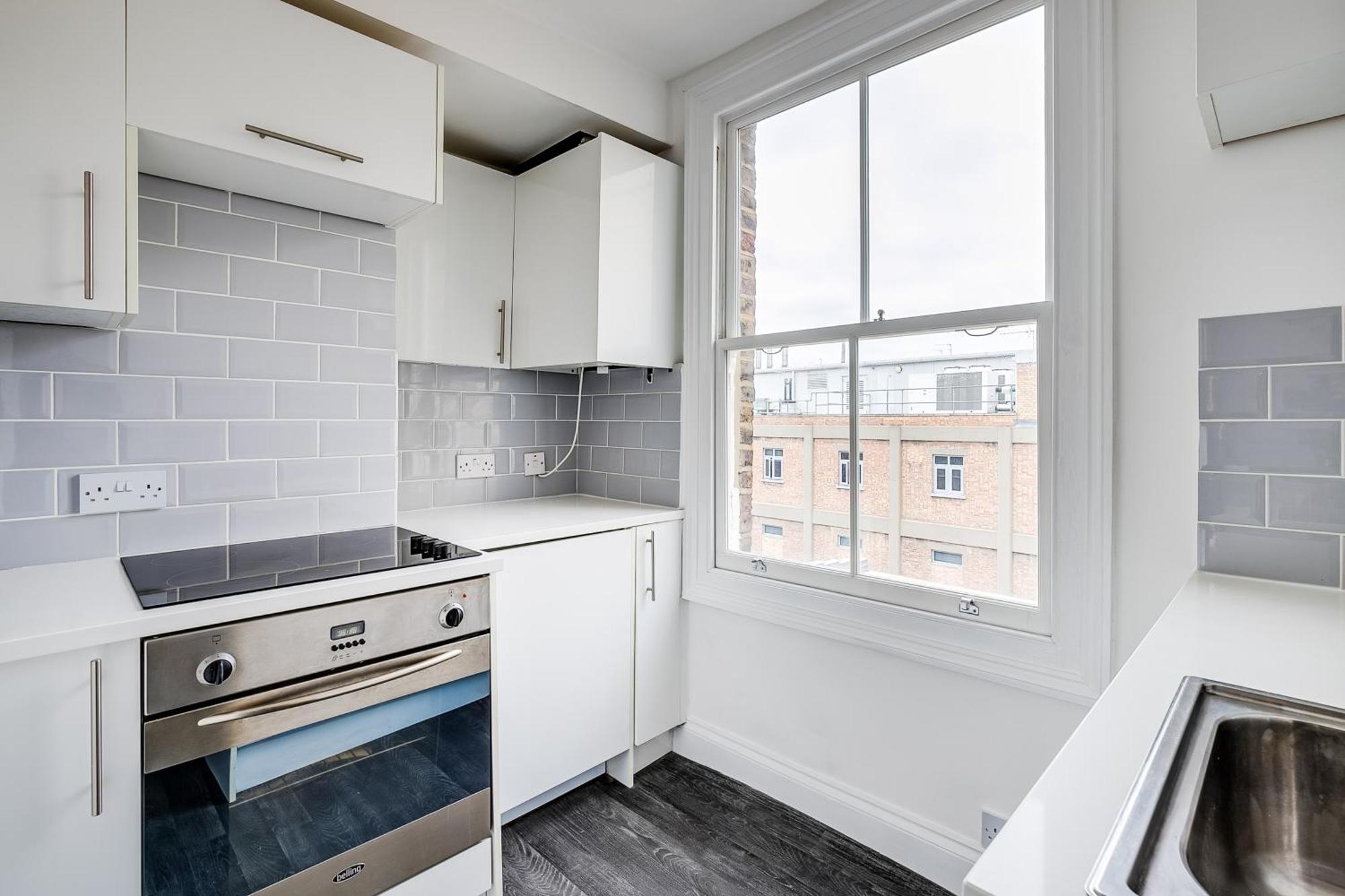 Sunny Spacious Flat - West London, Kensington, Earl's Court, Chelsea Apartment