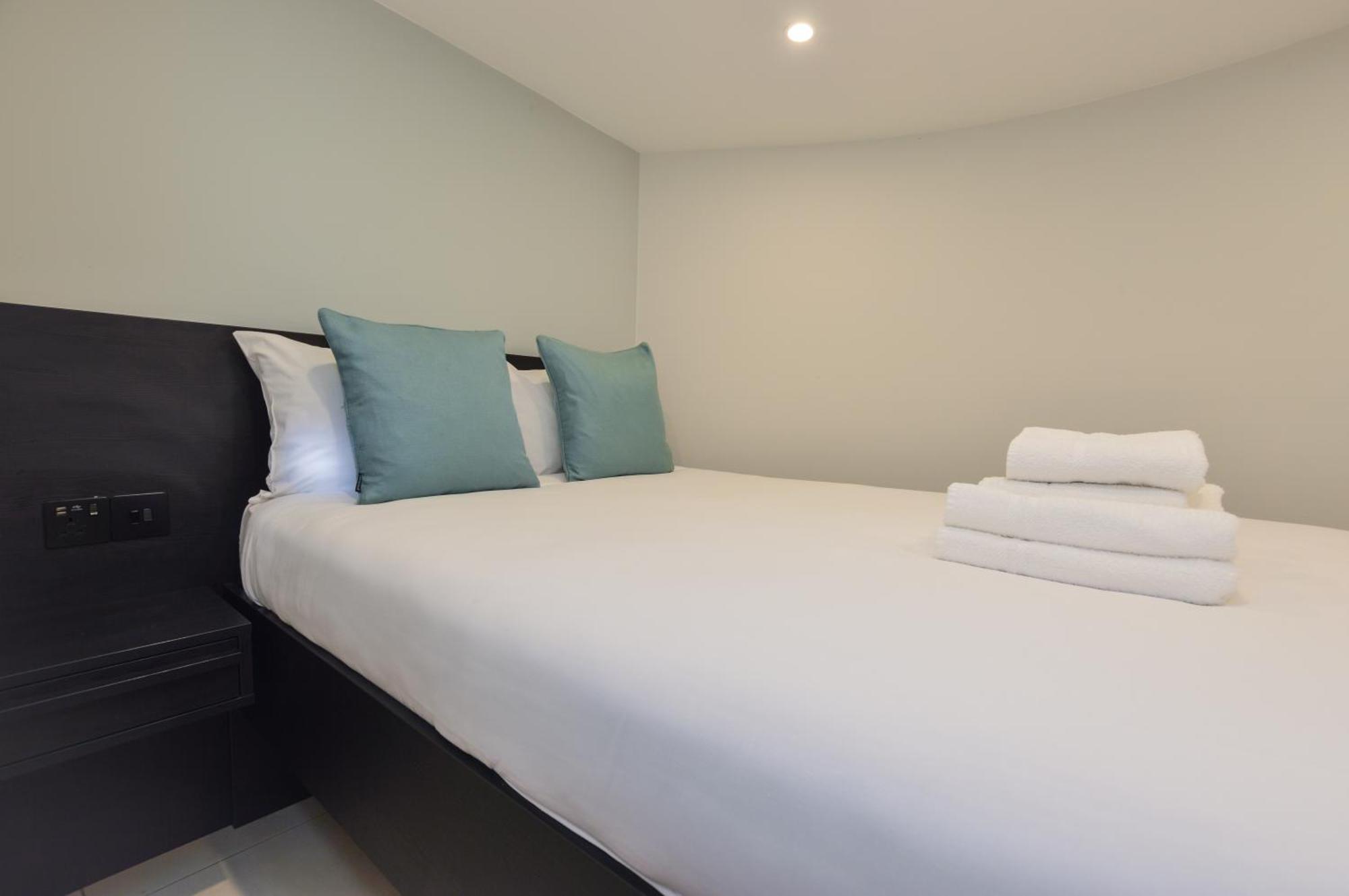 Apartment St House Serviced By Concept