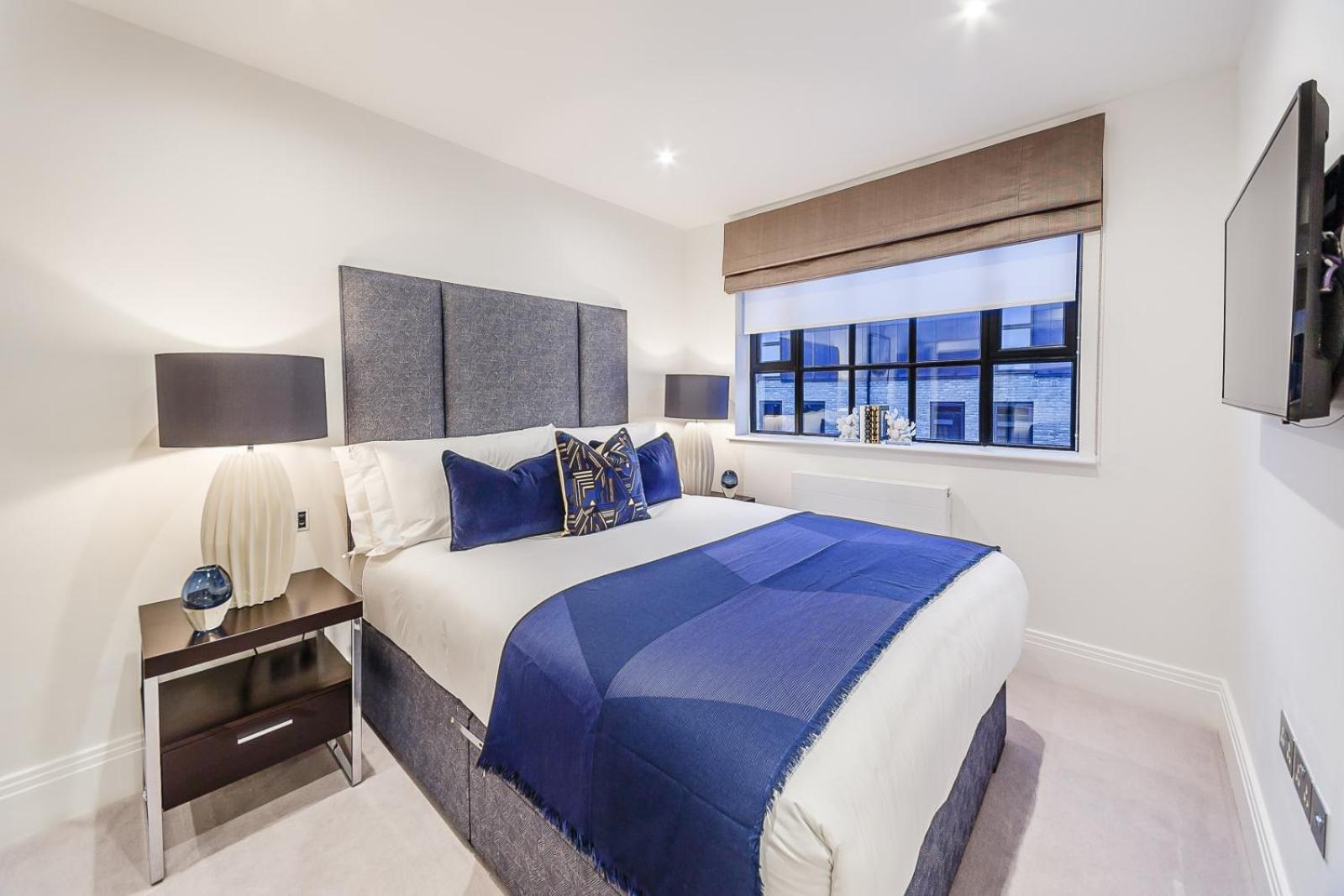 Palace Wharf Apartment *