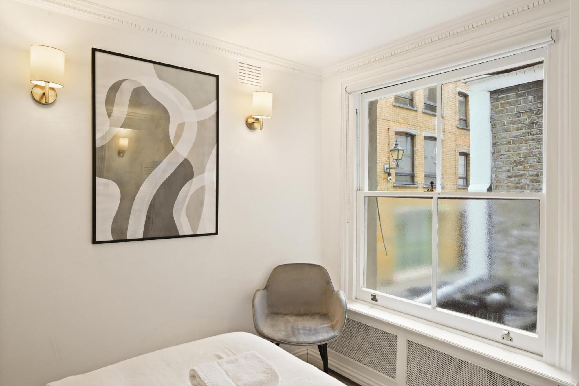 The Luxe Sanctuary - La Reserve Knightsbridge Apartment London