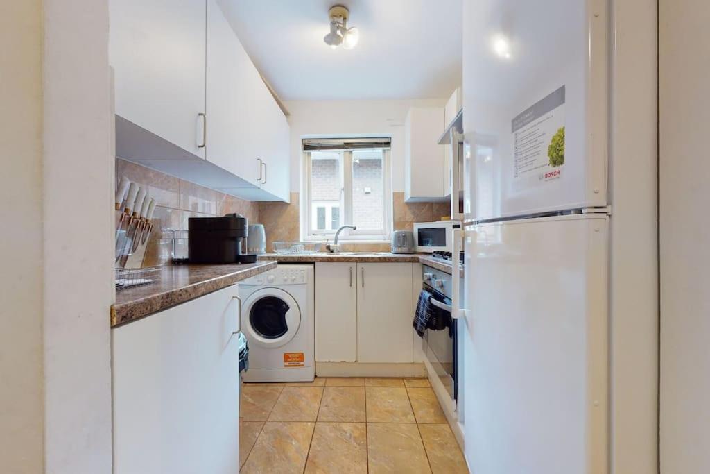 -air Con- Cute 2bd Flat 1 Min Maida Vale Station! Apartment