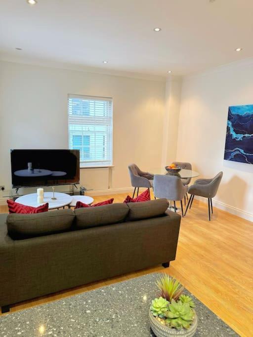The Mayfair Comfort Apartment London
