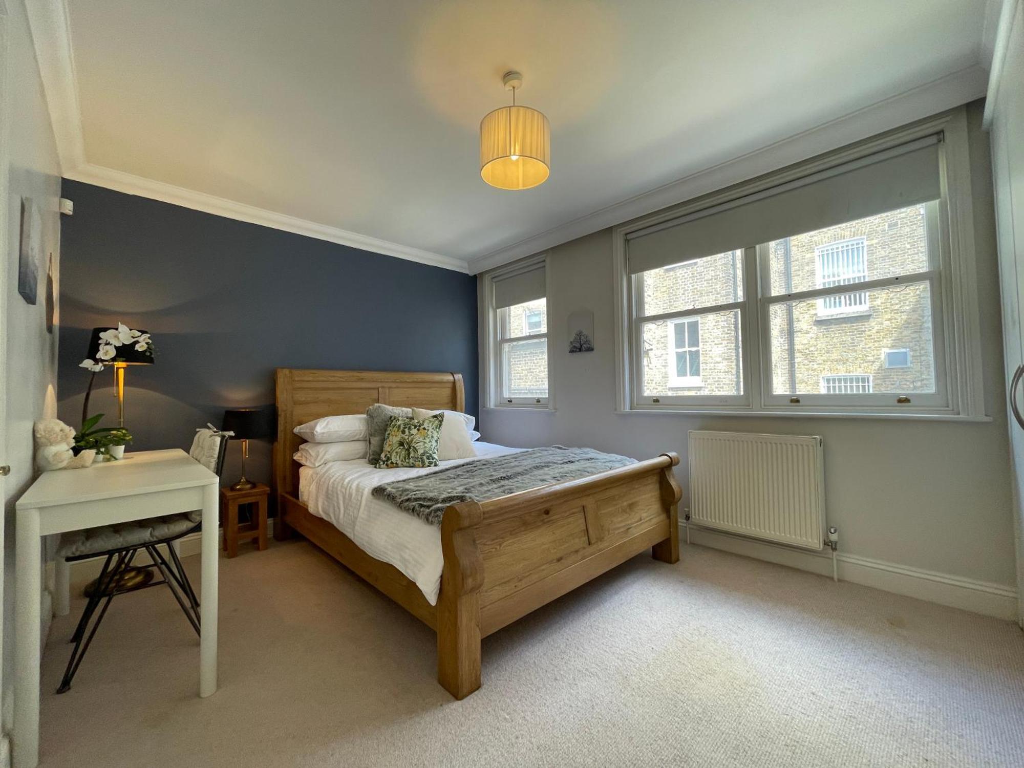 5 Bed House - Fancy - Sleep Up To 12 - * London